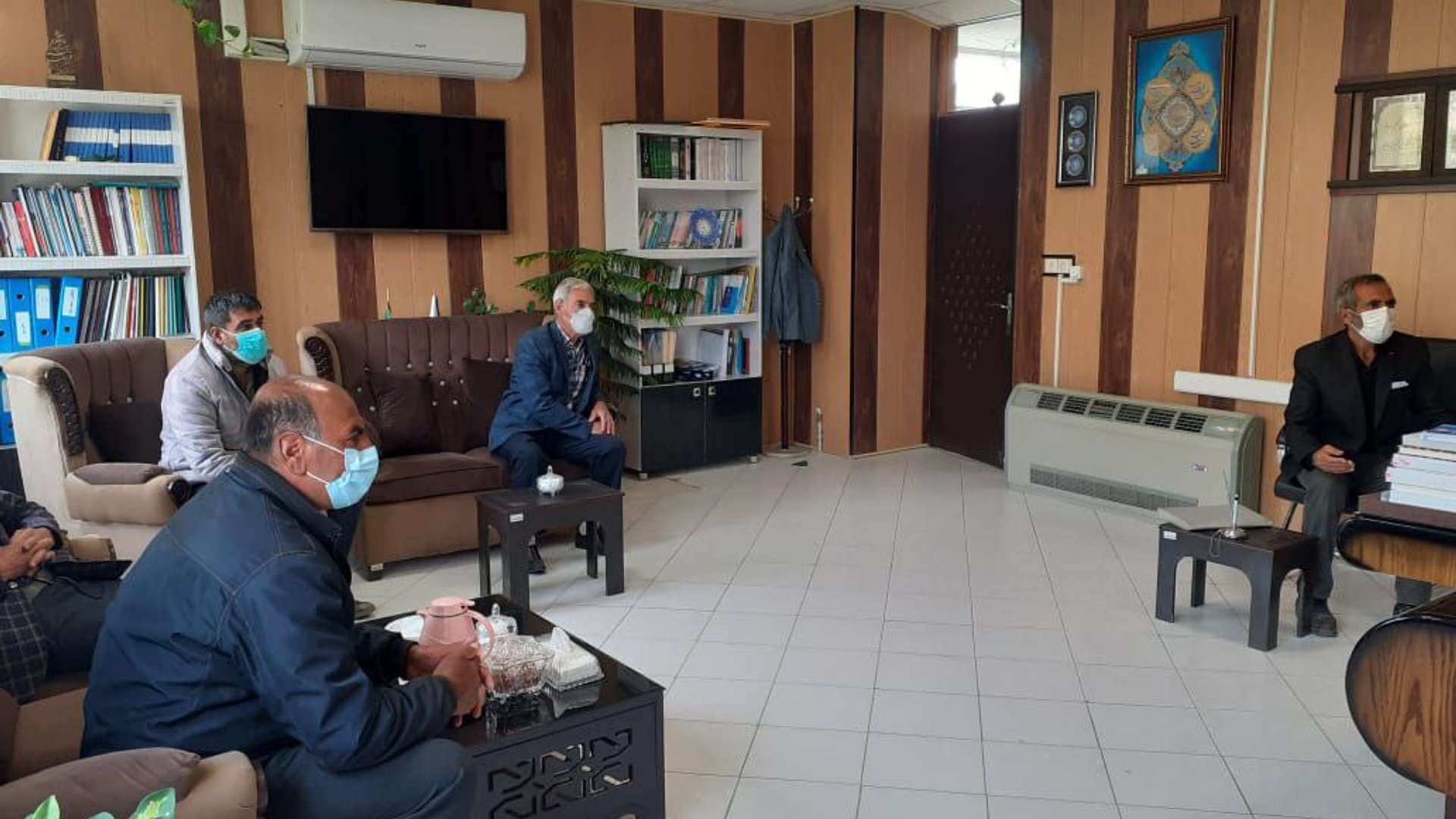 دیدار جمعی از بخشداران استان، اعضای شوراهای اسلامی و دهیاران استان با مدیر کل دفتر امور روستایی و شوراها