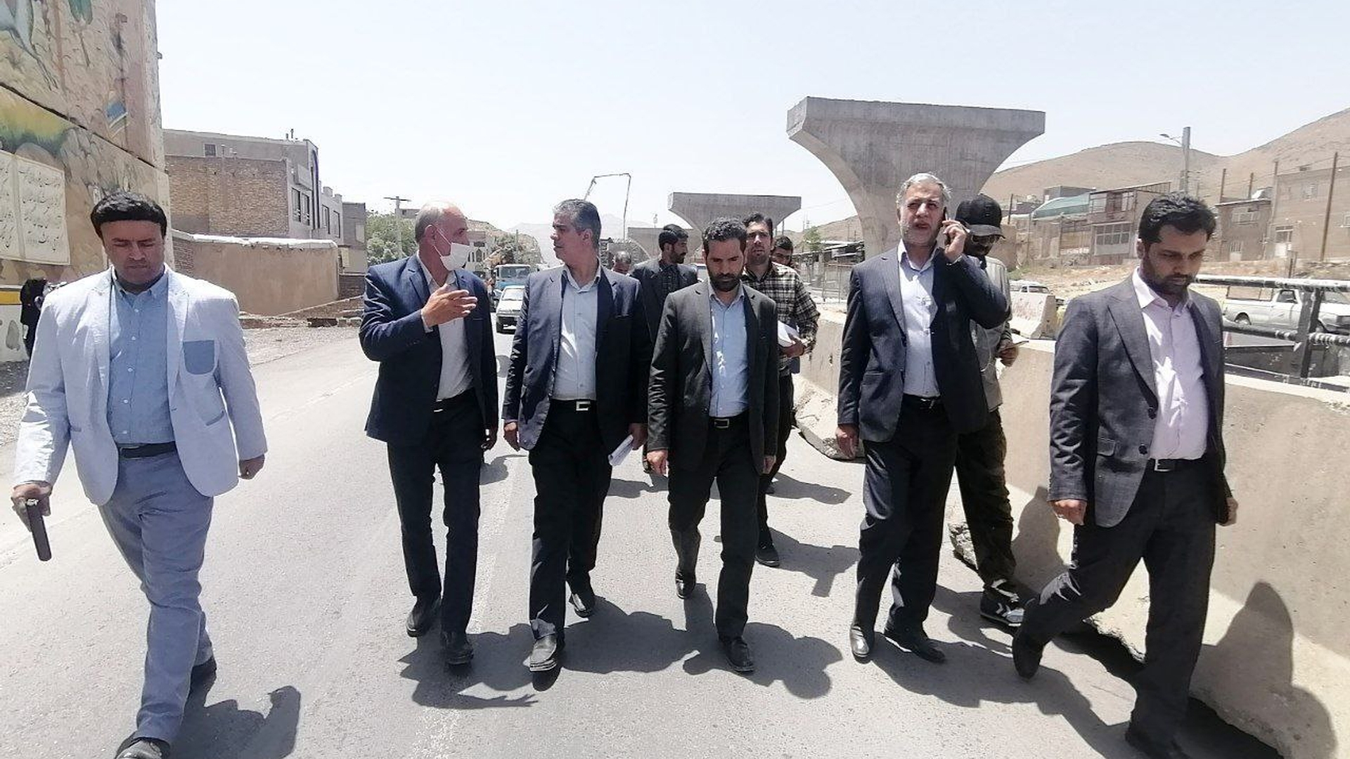 بازدید معاون هماهنگی امور عمرانی از پروژه تقاطع غیر همسطح سنجان