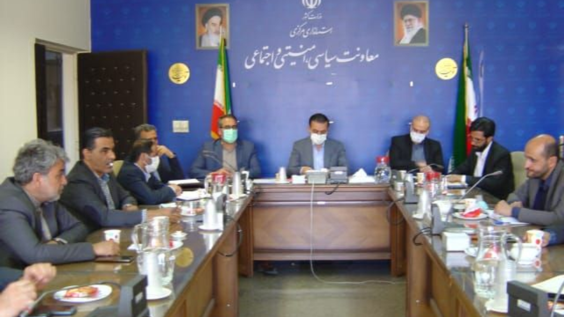 جلسه بررسی مشکلات شرکت آذرآب