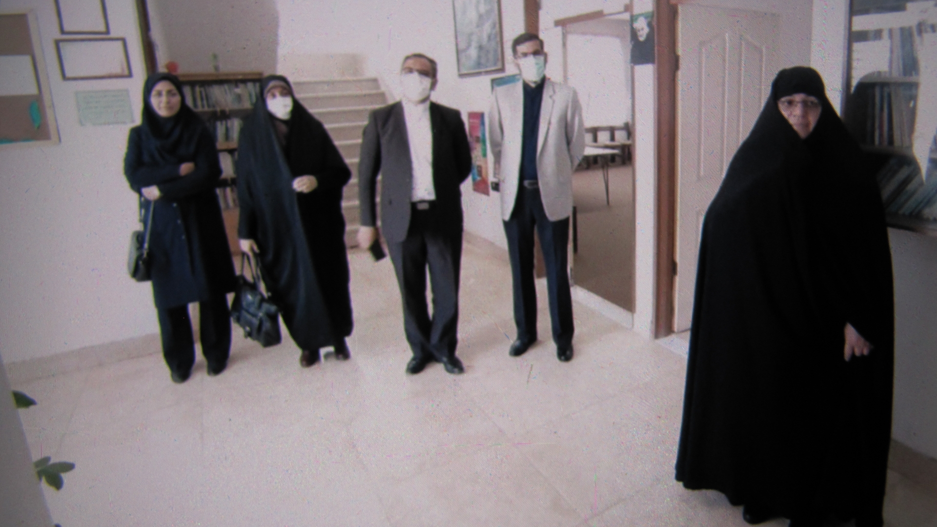 بازدید ازکانون فرهنگی و اجتماعی  زنان شهر میلاجرد 
بازدید از کانون فرهنگی و اجتماعی زنان میلاجرد توسط سرکار خانم مفتح زاده مدیر کل امورزنان وخانواده استانداری و با حضور  ابراهیم رستمی فرمانداری کمیجان ،سرکار خانم آقا محمدی معاون دفتر ، آرزومند بخشدارمیلاجرد و سرکار خانم ها نحوی و یوسفی انجام گردید .19-03-1401