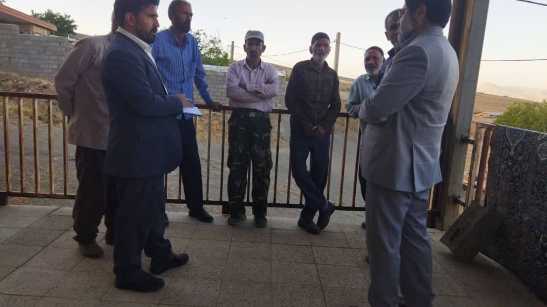 ""دهگردشی فرماندار در بخش قره چای ""