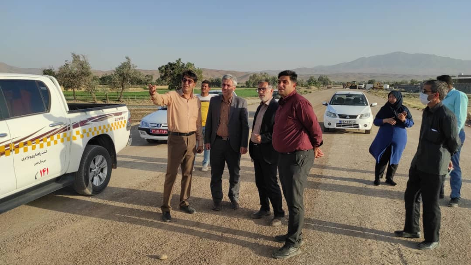 فرماندار از روستای رباط مراد شهرستان خمین بازدید کرد