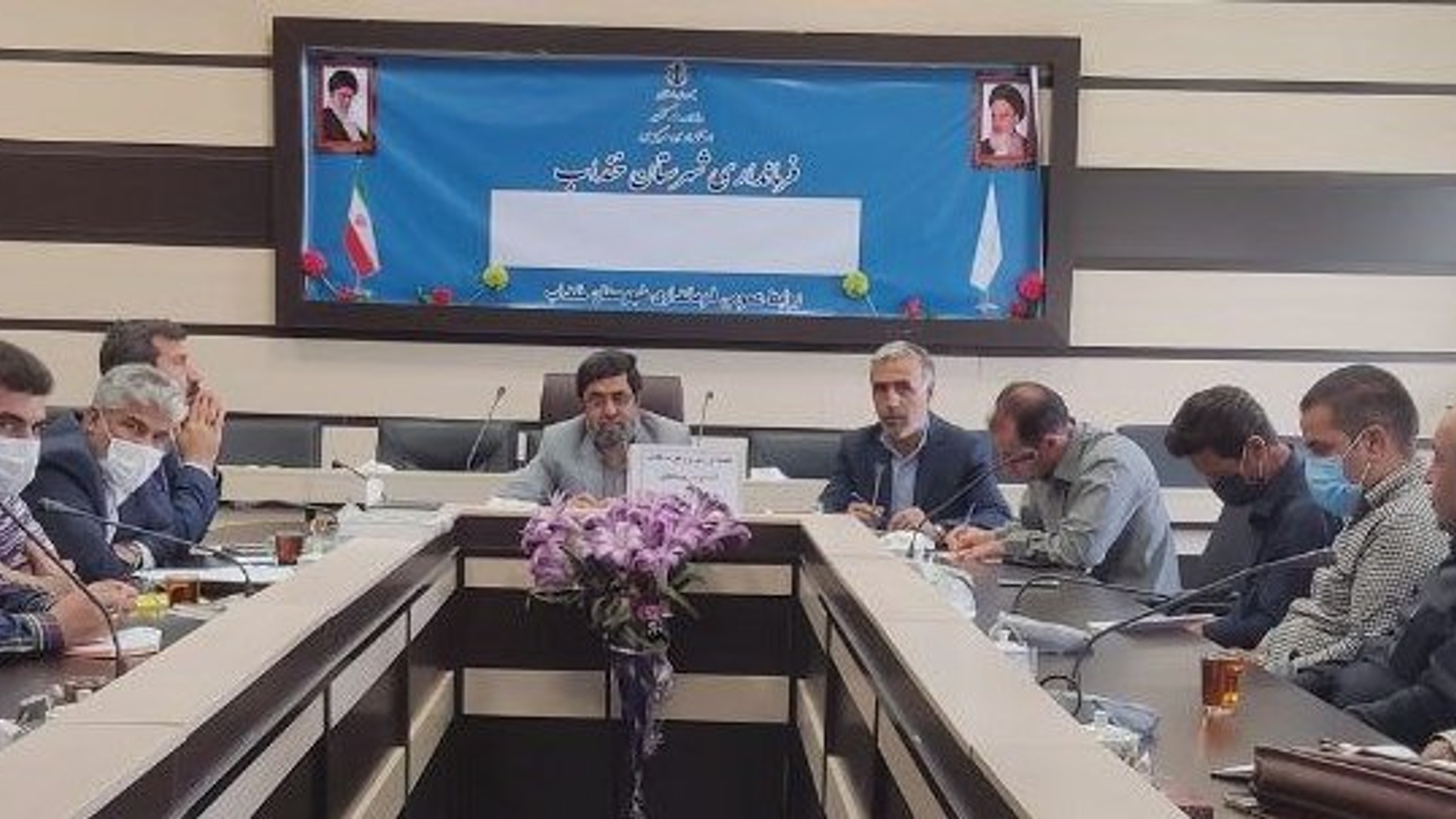 جلسه بررسی و رفع مشکلات روستاهای بخش مرکزی