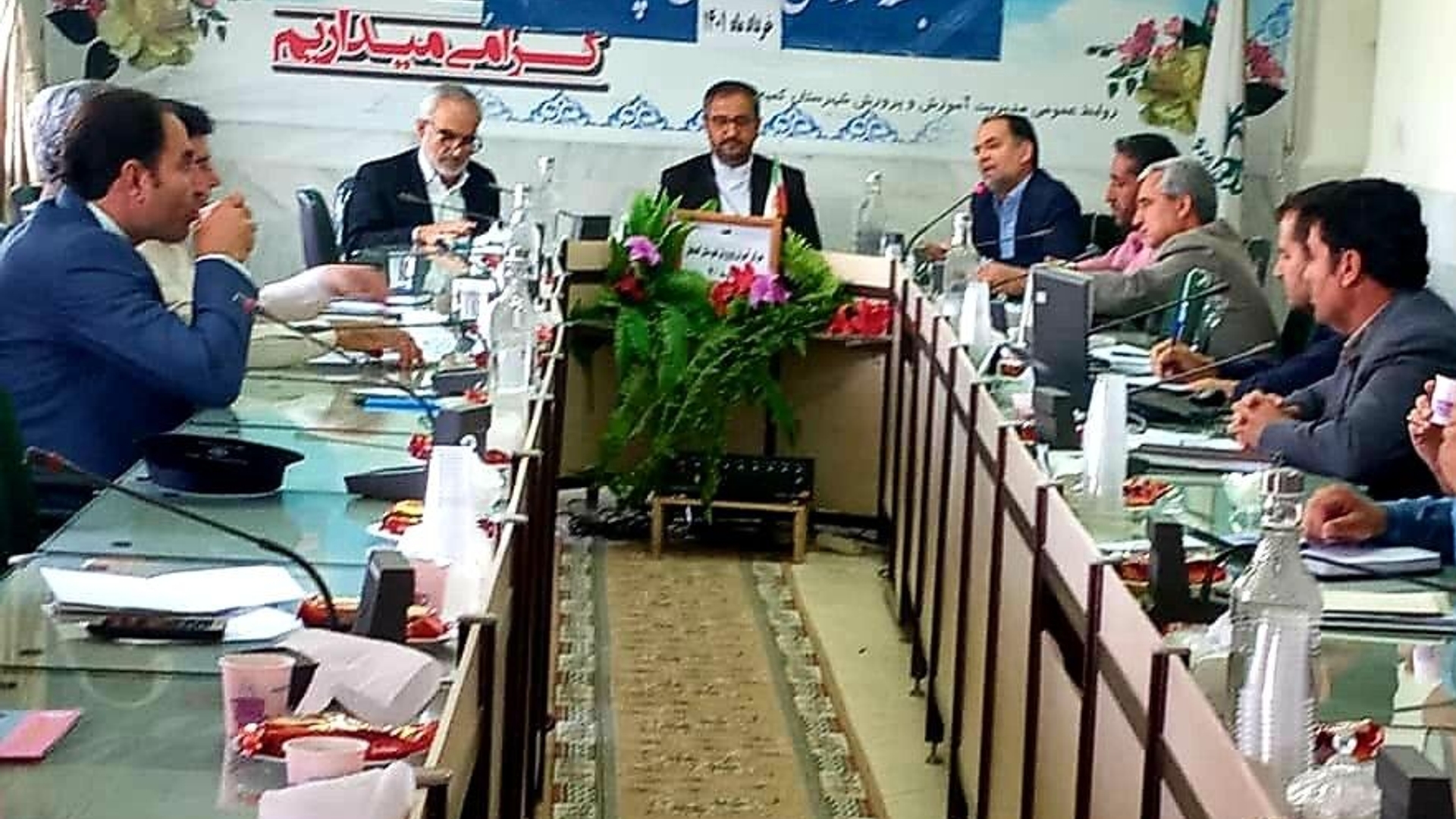 دویست وهفتادومین جلسه شورای آموزش و پرورش شهرستان کمیجان برگزار شد