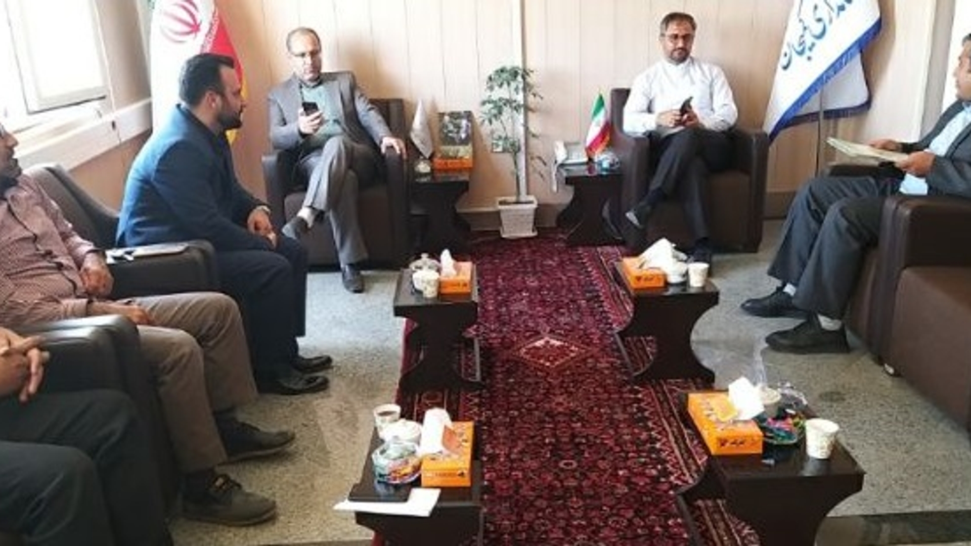 دیدار سرپرست اداره کل حفاظت محیط زیست استان با فرماندار و بخشدار مرکزی کمیجان