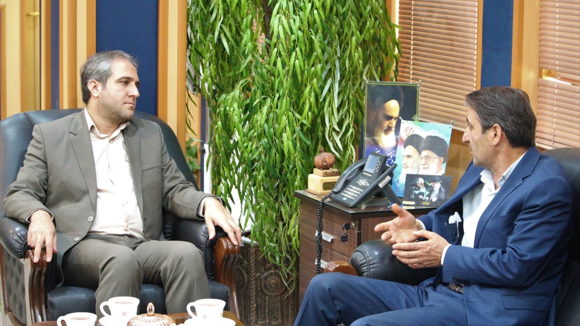 دیدار مدیرکل پست استان مرکزی با مهدی الیاسی سرپرست فرمانداری ویژه شهرستان ساوه