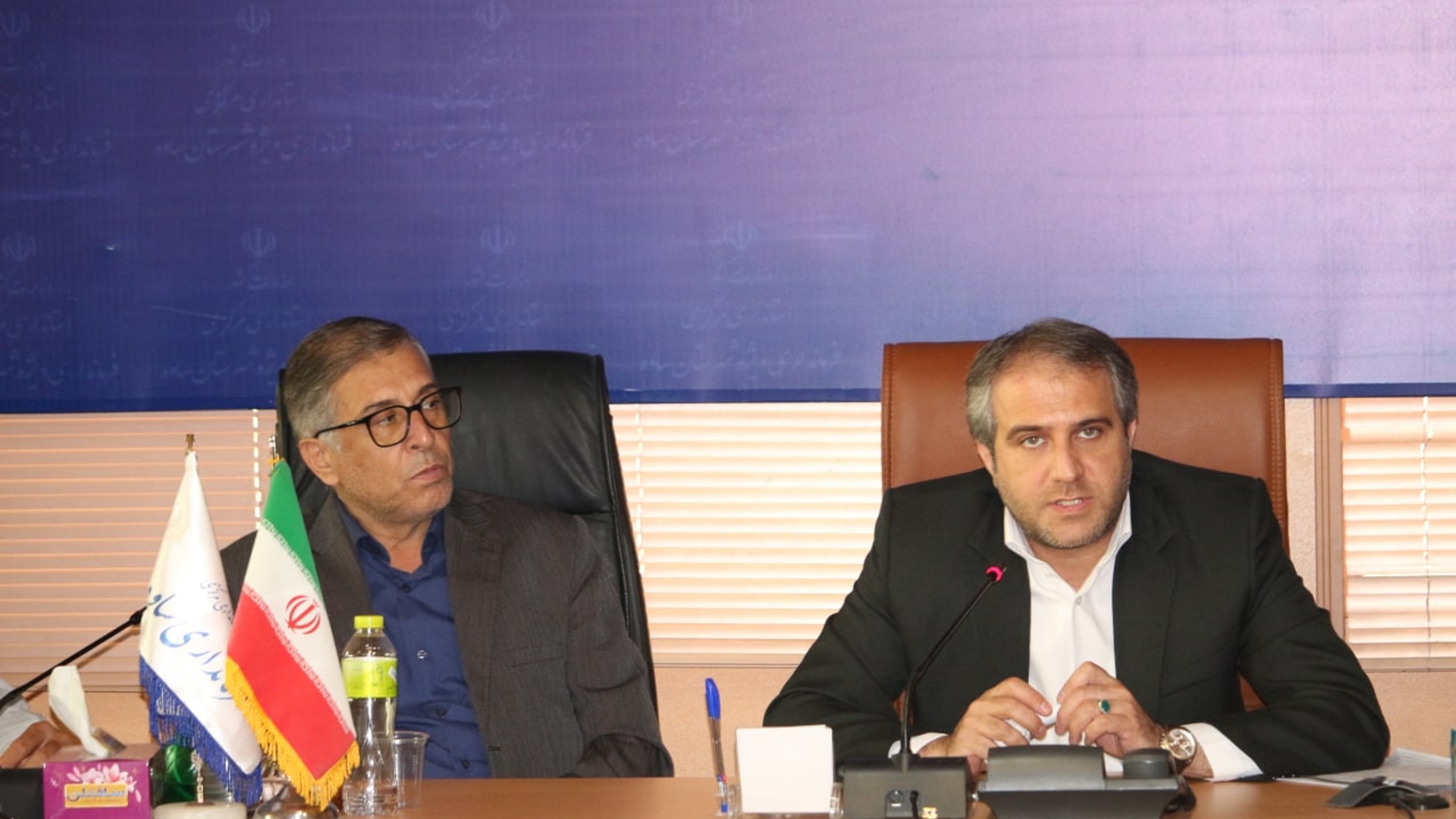 جلسه  کمیته برنامه ریزی و توسعه شهرستان ساوه با حضور مهدی الیاسی سرپرست فرمانداری ویژه شهرستان ساوه، معاون سازمان مدیریت و برنامه ریزی استان، شهرداران و مدیران ادارات برگزار شد.