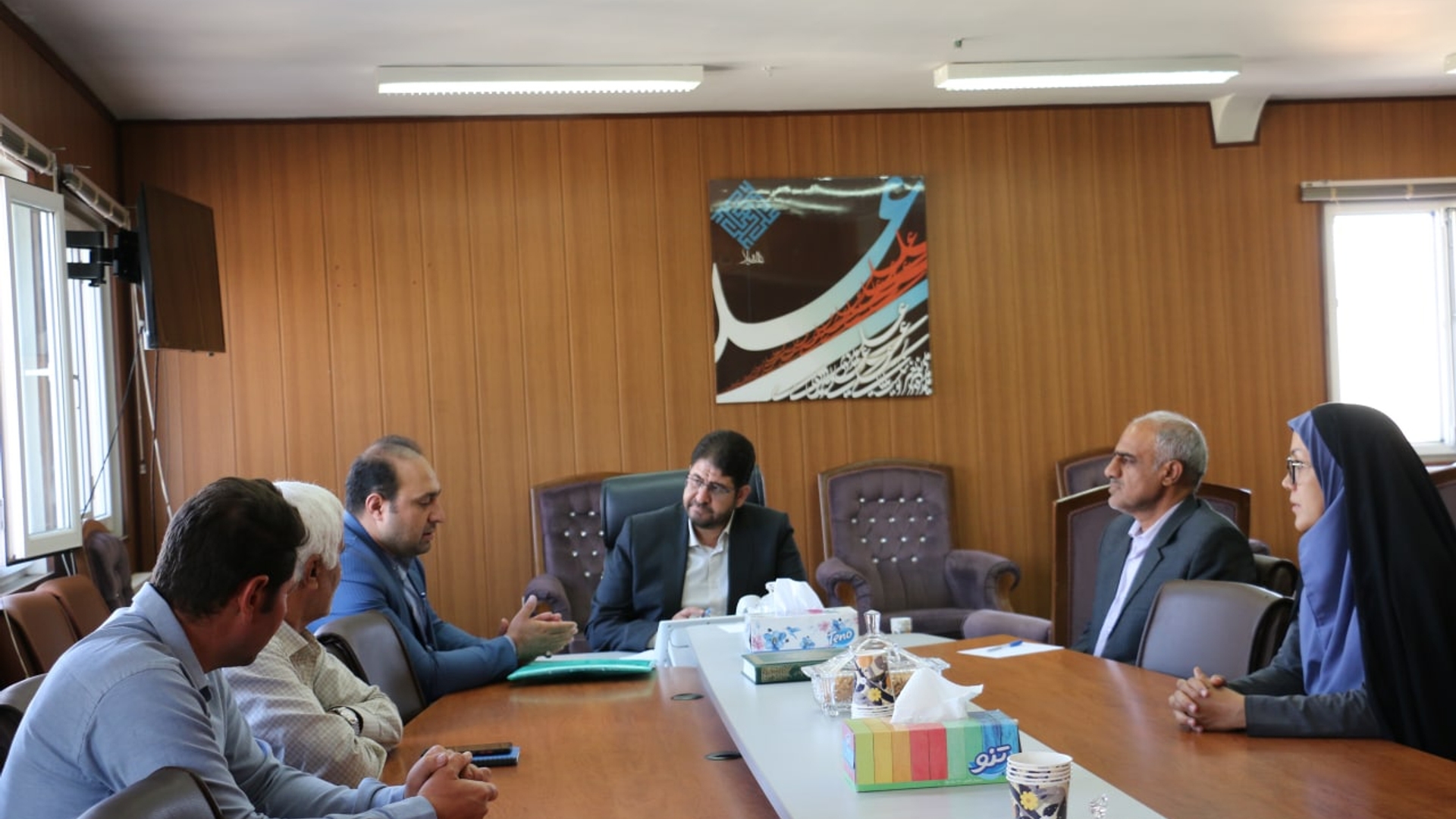 نشست با اعضای شورای شهرستان