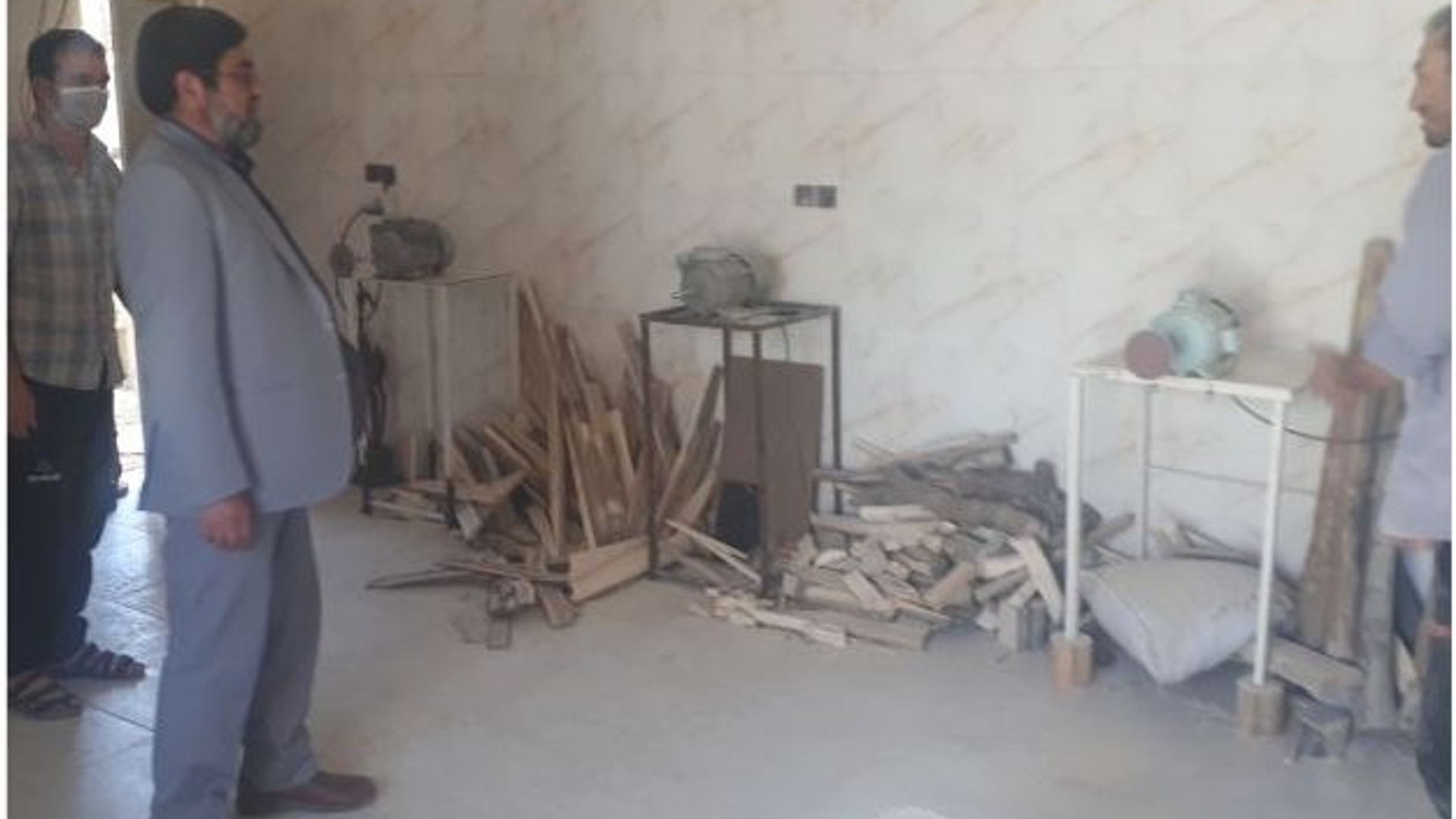 گازری فرماندار شهرستان خنداب : با تمام توان از ایجاد و توسعه اشتغال در سطح شهرستان دفاع می کنیم.