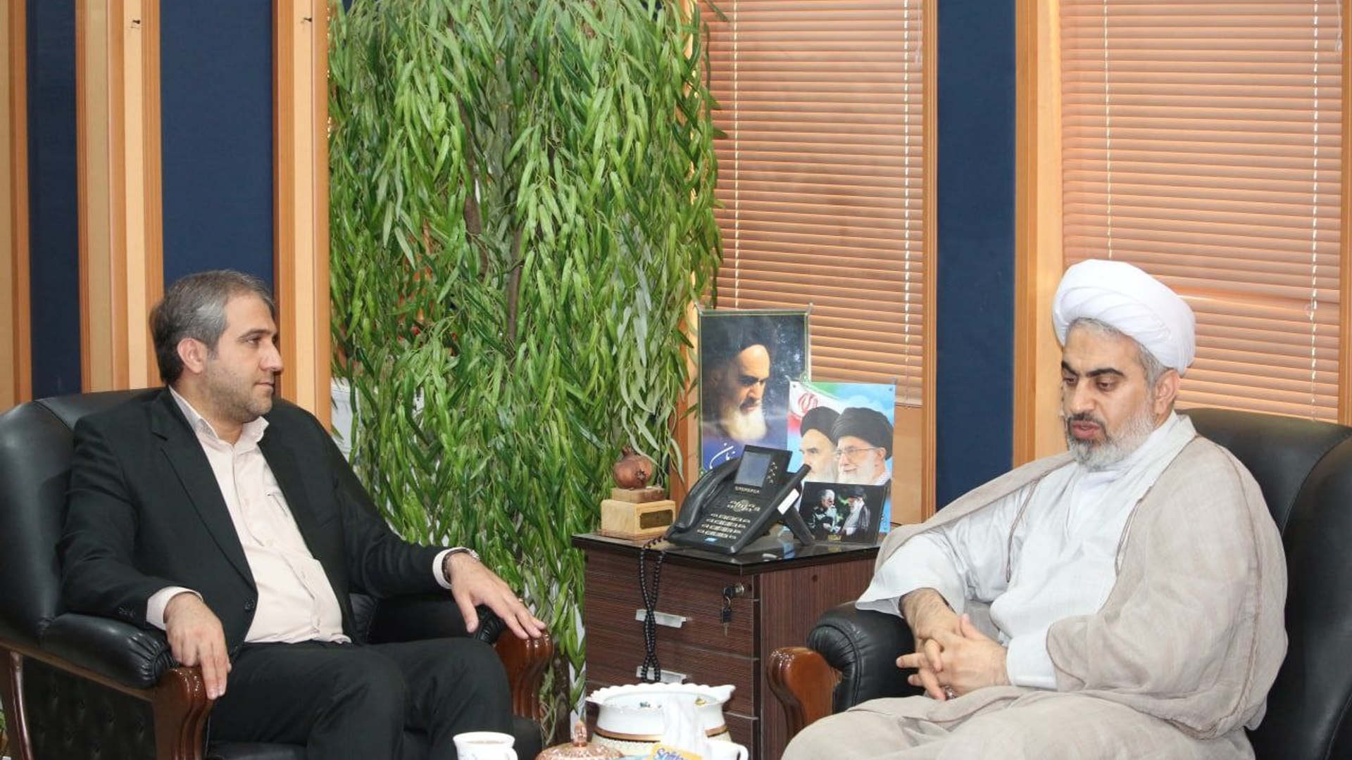 دیدار مدیرکل اوقاف و امور خیریه استان مرکزی با مهدی الیاسی سرپرست فرمانداری ویژه شهرستان ساوه