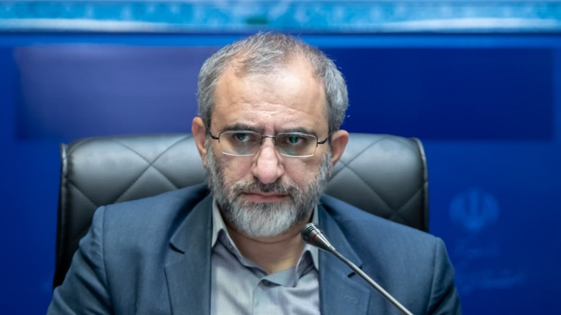 استاندار مرکزی بر لزوم ساماندهی متکدیان تاکید کرد