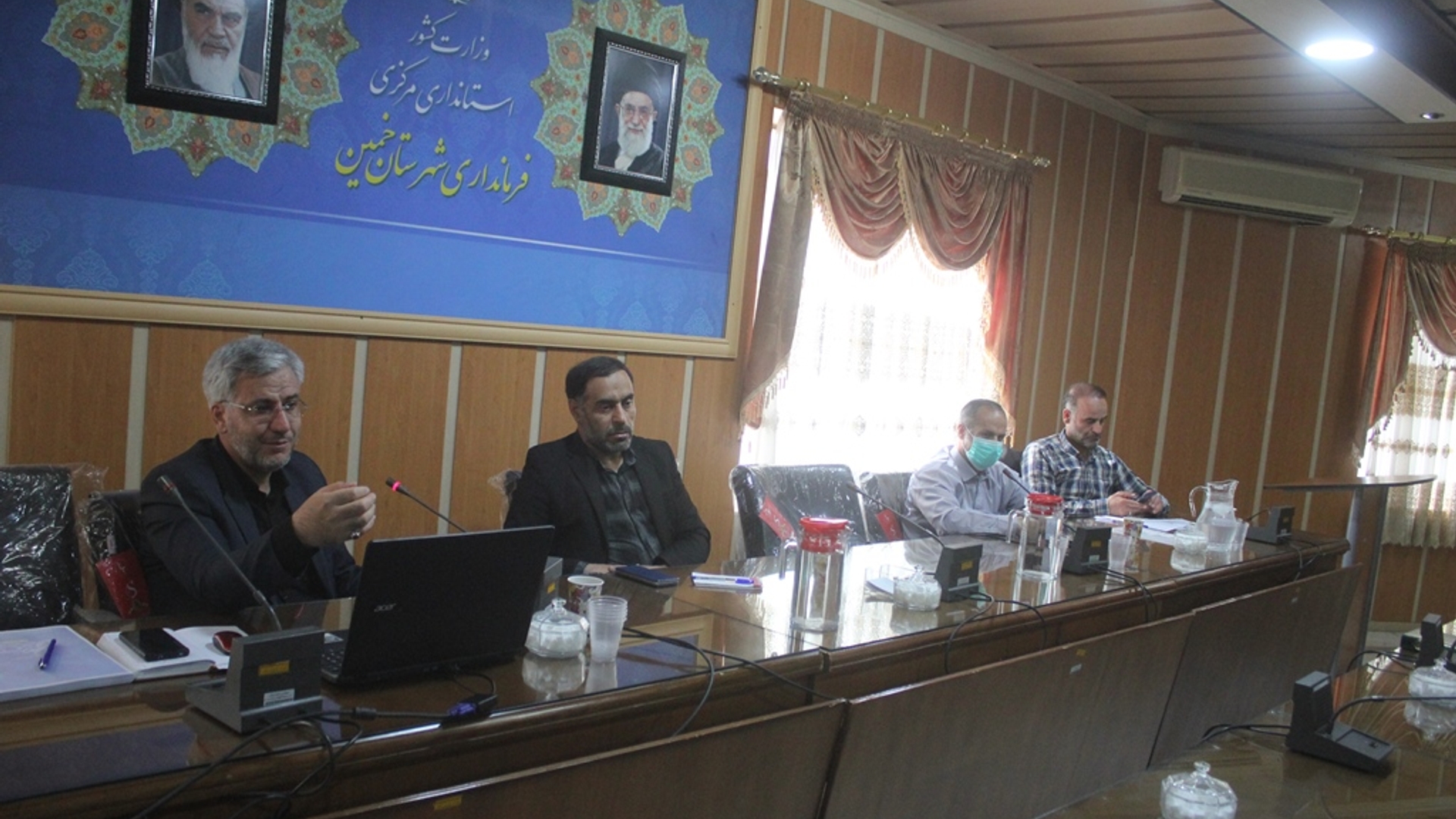 نشست هم اندیشی تدوین سند راهبردی توسعه شهرستان خمین برگزار شد