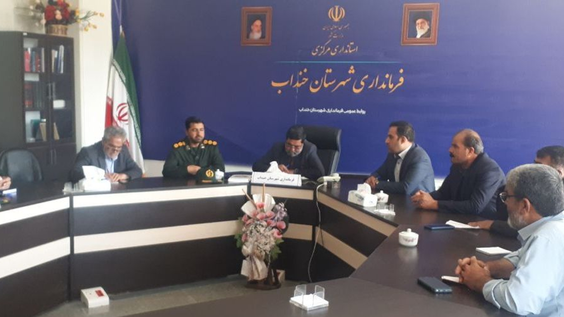 جلسه هماهنگی تامین زمین برای احداث درمانگاه بسیج