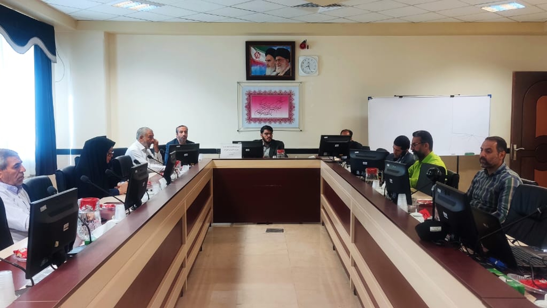 جلسه ویدئو کنفرانس با مدیران بحران شهرستان ها