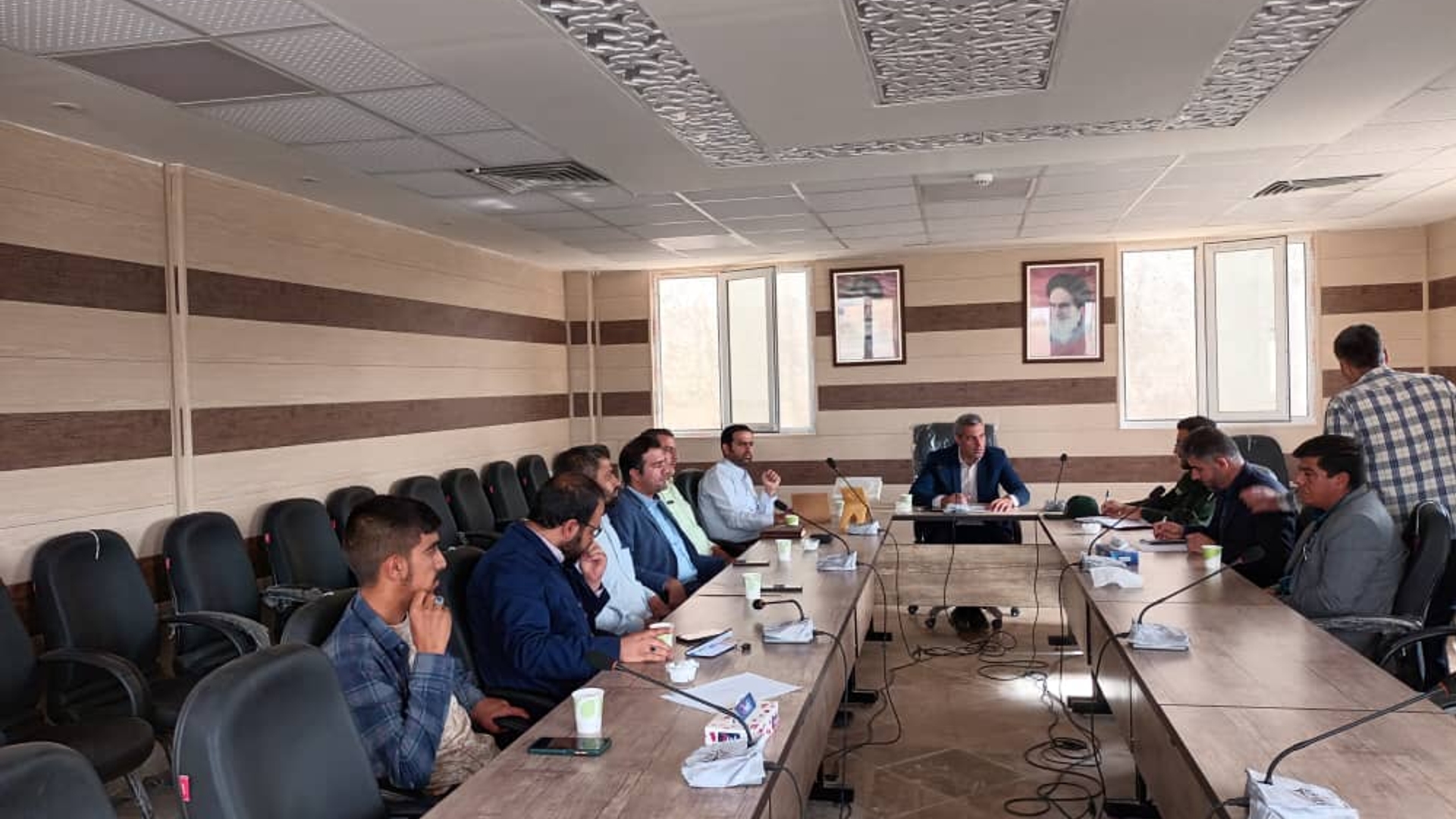 جلسه هماهنگی غدیر در شهر خنجین