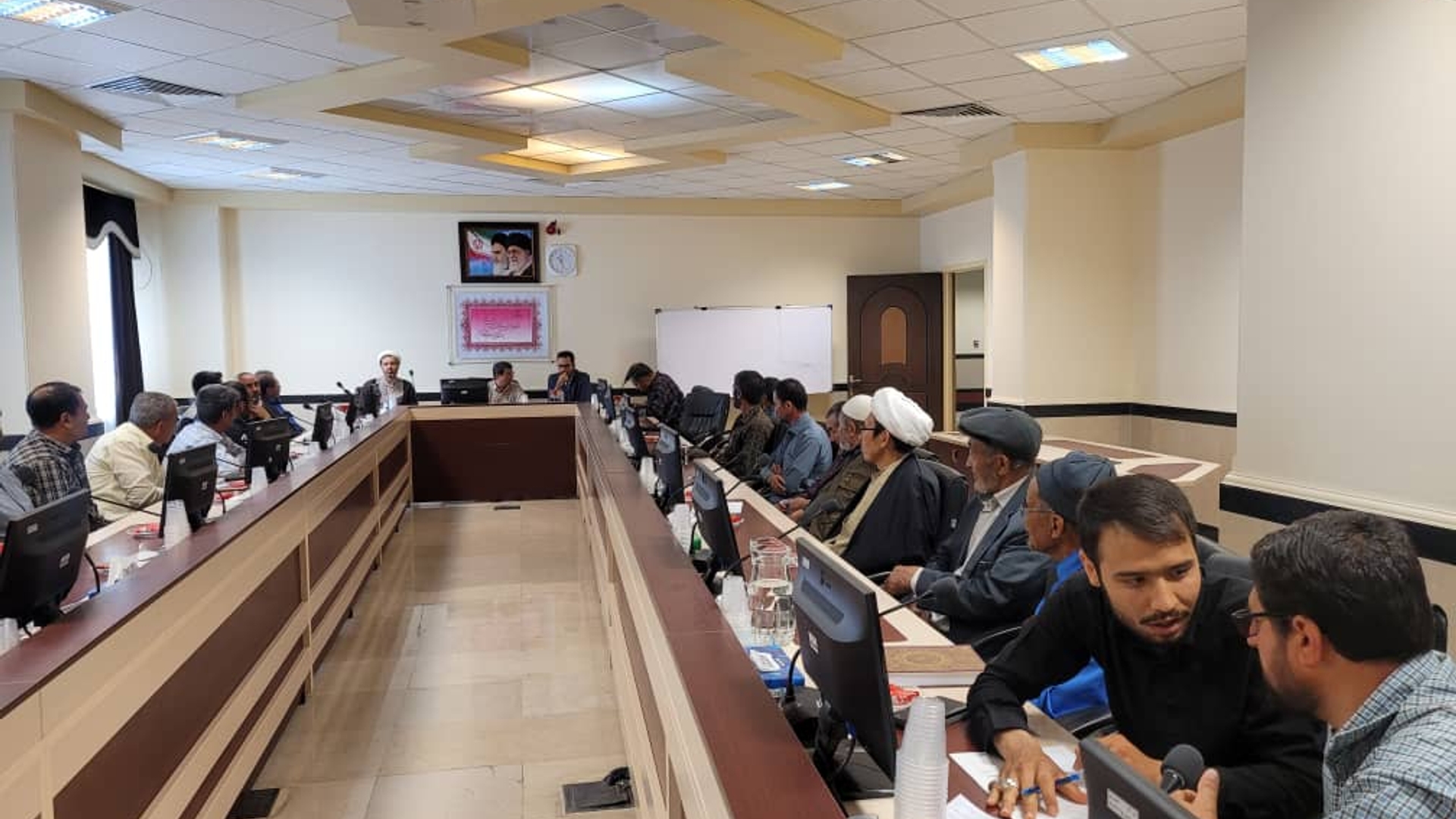 جلسه هماهنگی ویژه موکب داران اربعین حسینی (ع) اتباع خارجی افغانستانی مقیم استان