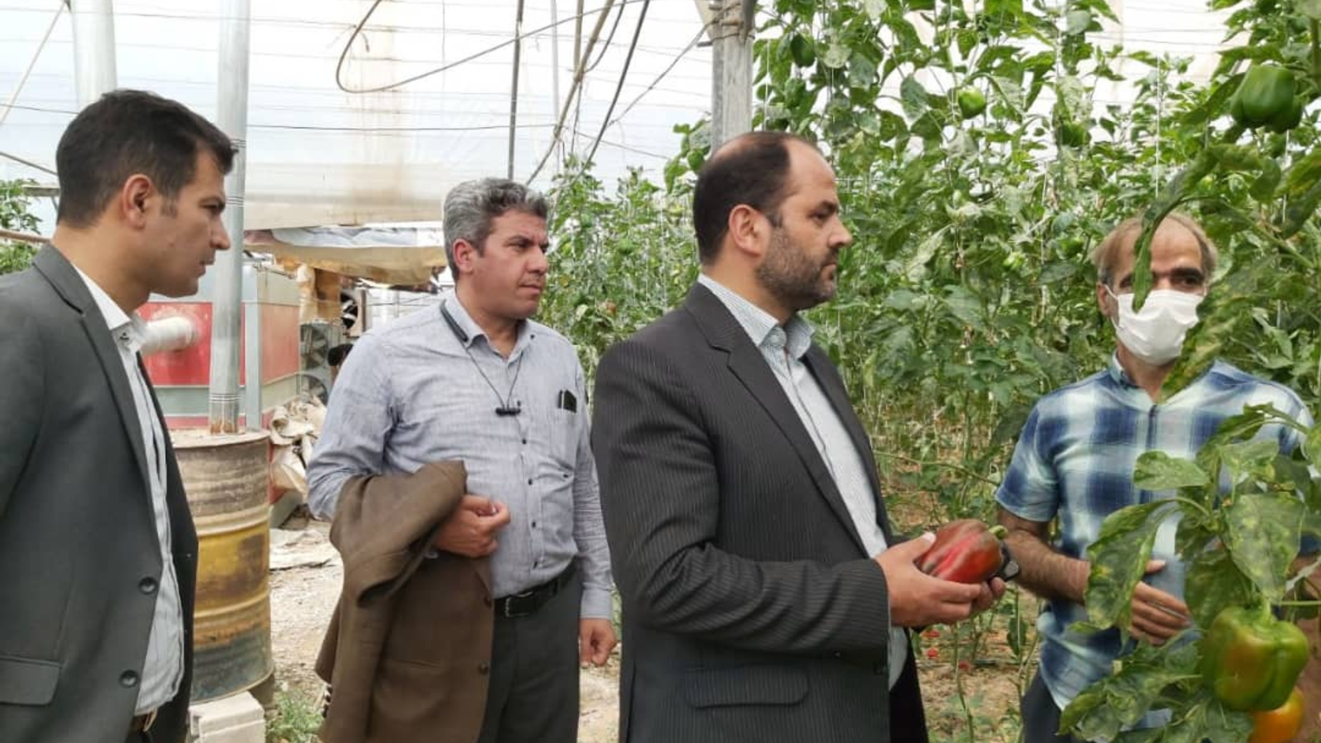 ️ رفع موانع تولید واحدهای مستقر در شهرستان آشتیان