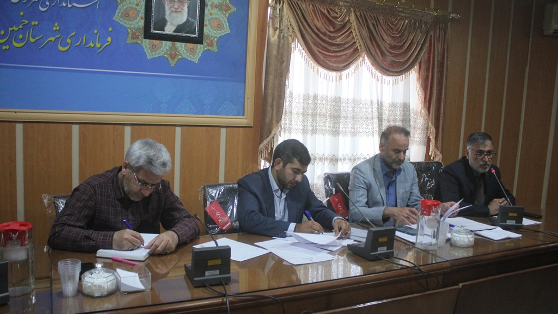 دومین جلسه کارگروه اشتغال و سرمایه گذاری شهرستان خمین برگزار شد