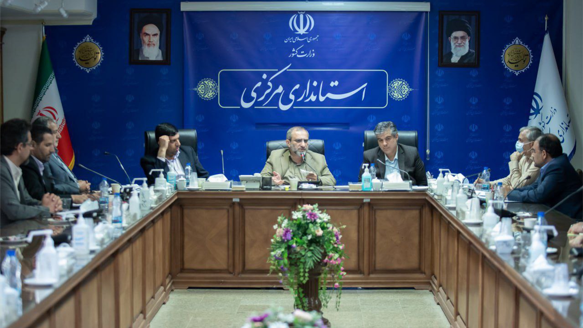 طرح 24 متری اراک بررسی گردید.