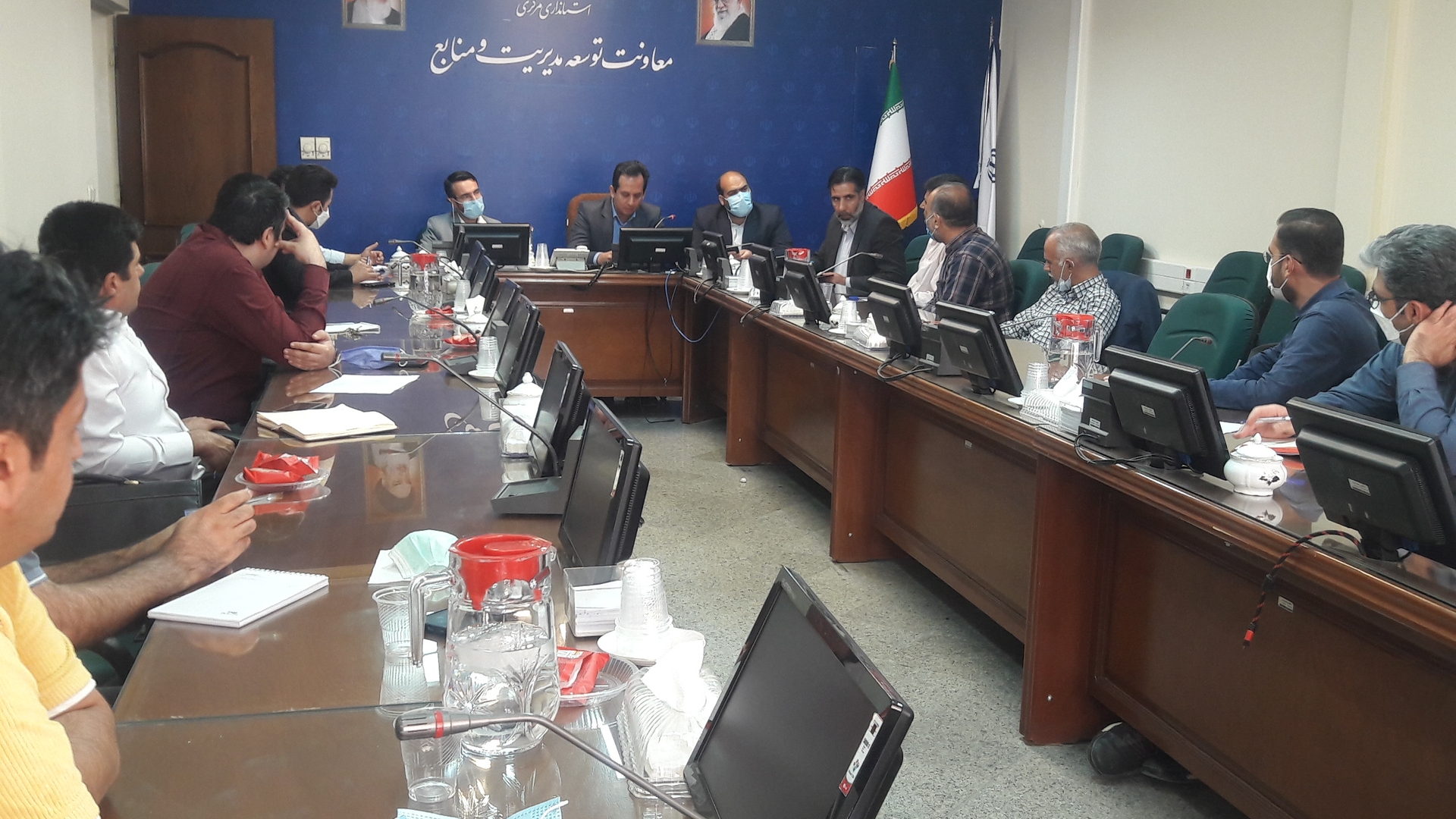 برگزاری جلسه برگزاری جلسه کمیته فناوری اطلاعات ستاد هماهنگی سفر ریاست محترم جمهوری به استان مرکزی با حضور اعضای معاونت خدمات الکترونیک ارتباطات مردمی نهاد ریاست جمهوری