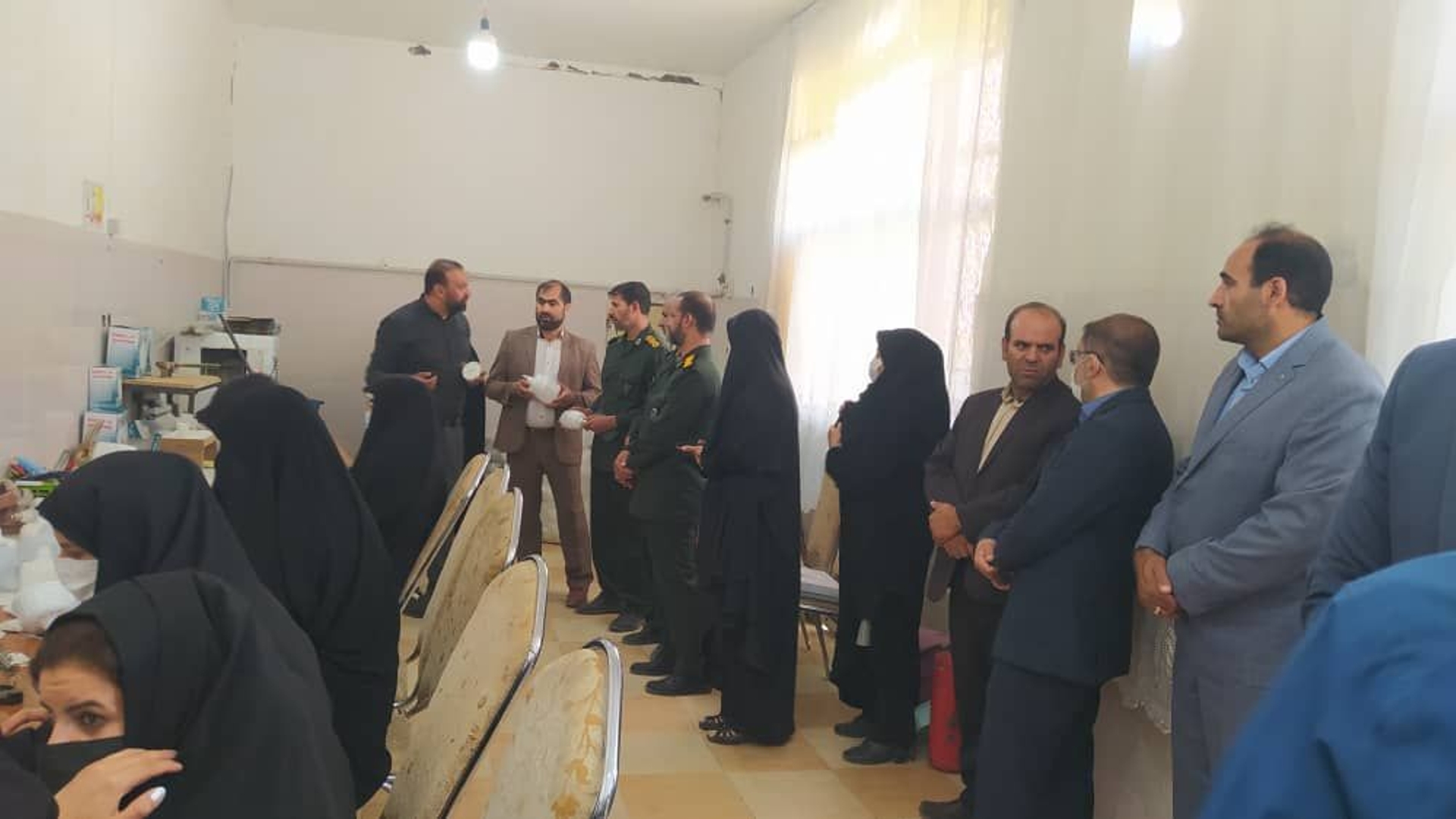 "افتتاح کارگاه تولیدی صنعتی نوران فراهان" در روستای کودزر، تولید کننده انواع لامپ های LEDو قطعات برقی خودرو با حضور مسئول بسیج سازندگی استان مرکزی، فرماندار فراهان و فرمانده ناحیه مقاومت بسیج فراهان