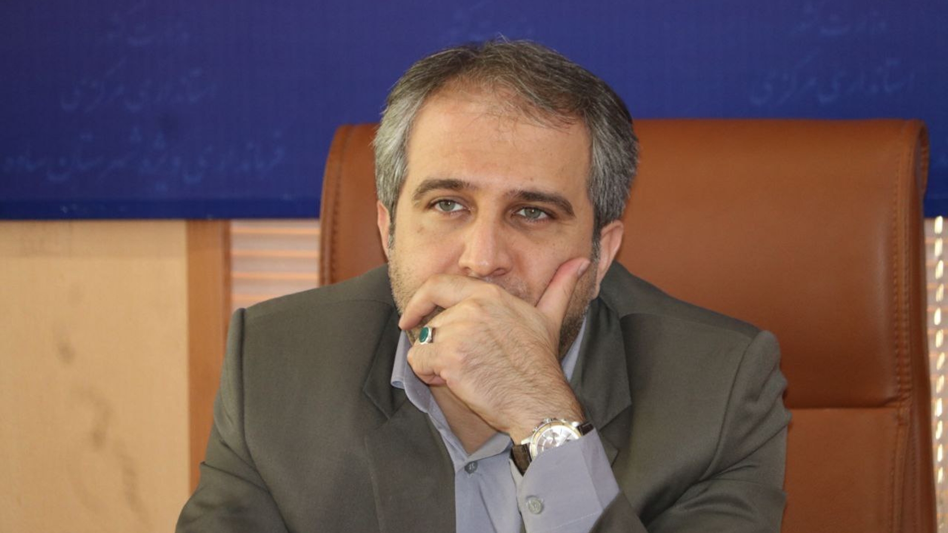 جلسه  توسعه زیرساخت های مورد نیاز شهر هوشمند(ساوه)