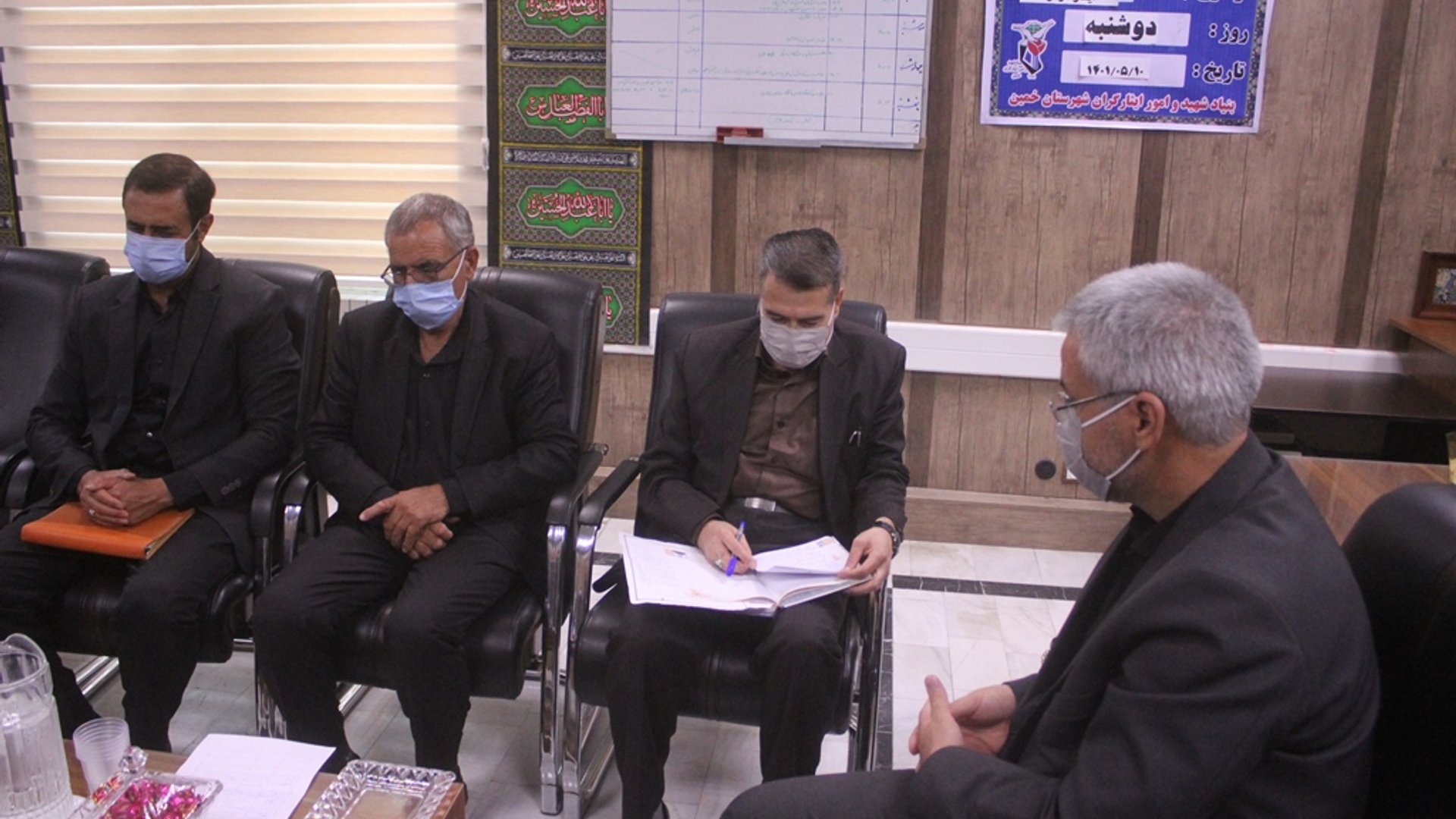 جلسه شوراي مشورتي ايثارگران شهرستان خمين برگزار شد.