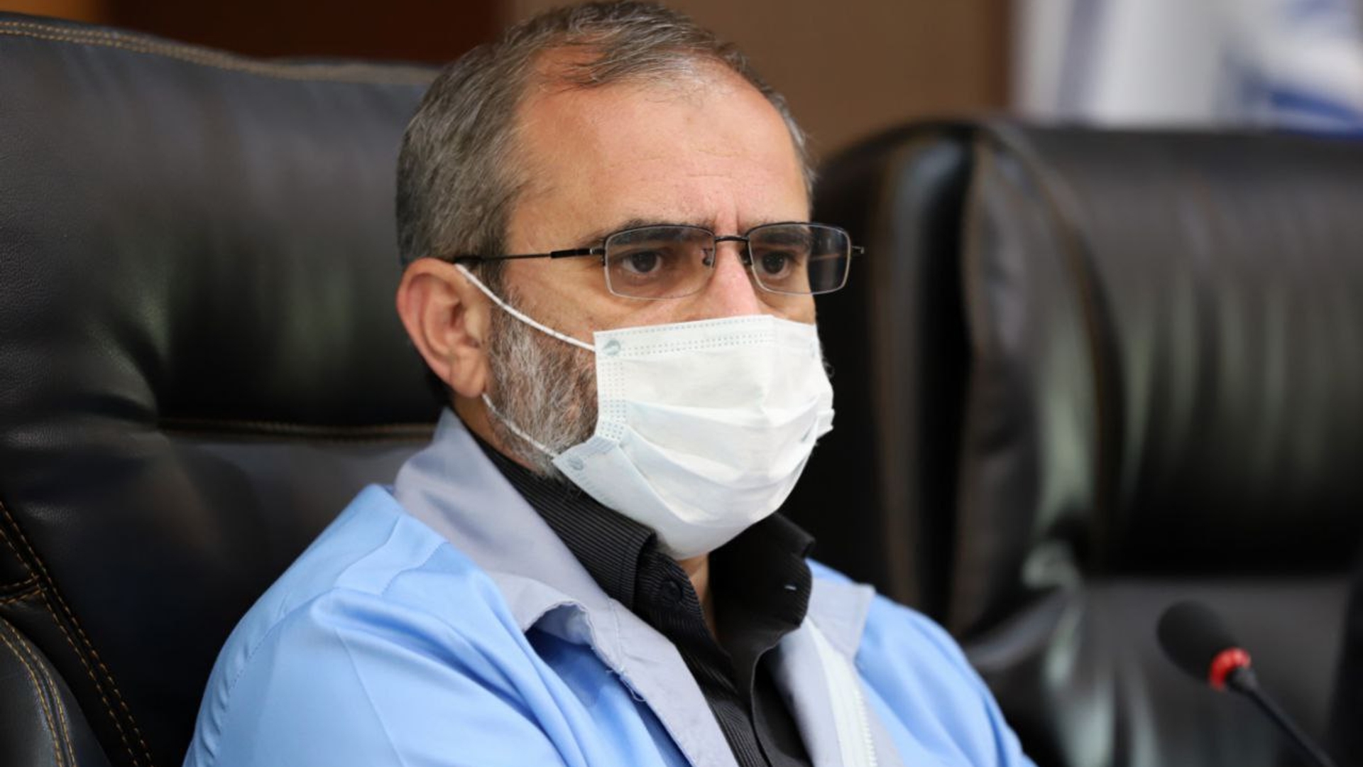 تحلیل موضوعات اجتماعی با توجه به لایه های پنهان انجام شود