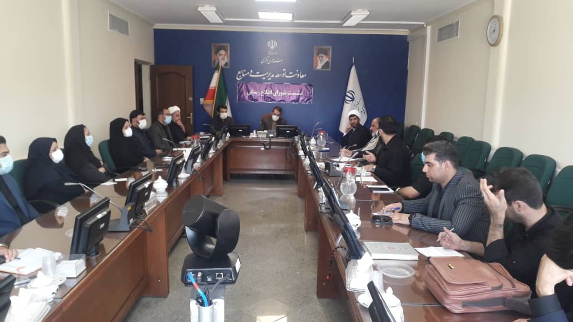 نشست شورای اطلاع رسانی  استان