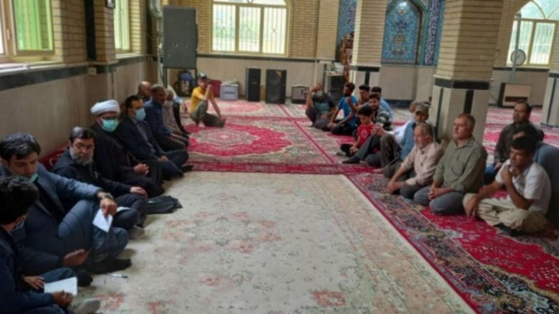 دهگردشی فرماندار از روستاهای "درمن و آدشته"