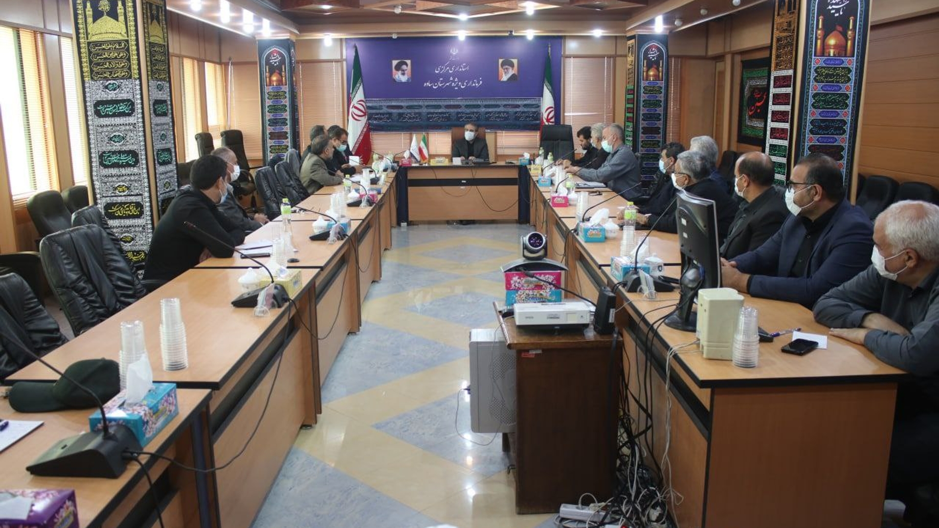 جلسه  مشترک کارگروه های تنظیم بازار و آرد و نان شهرستان ساوه