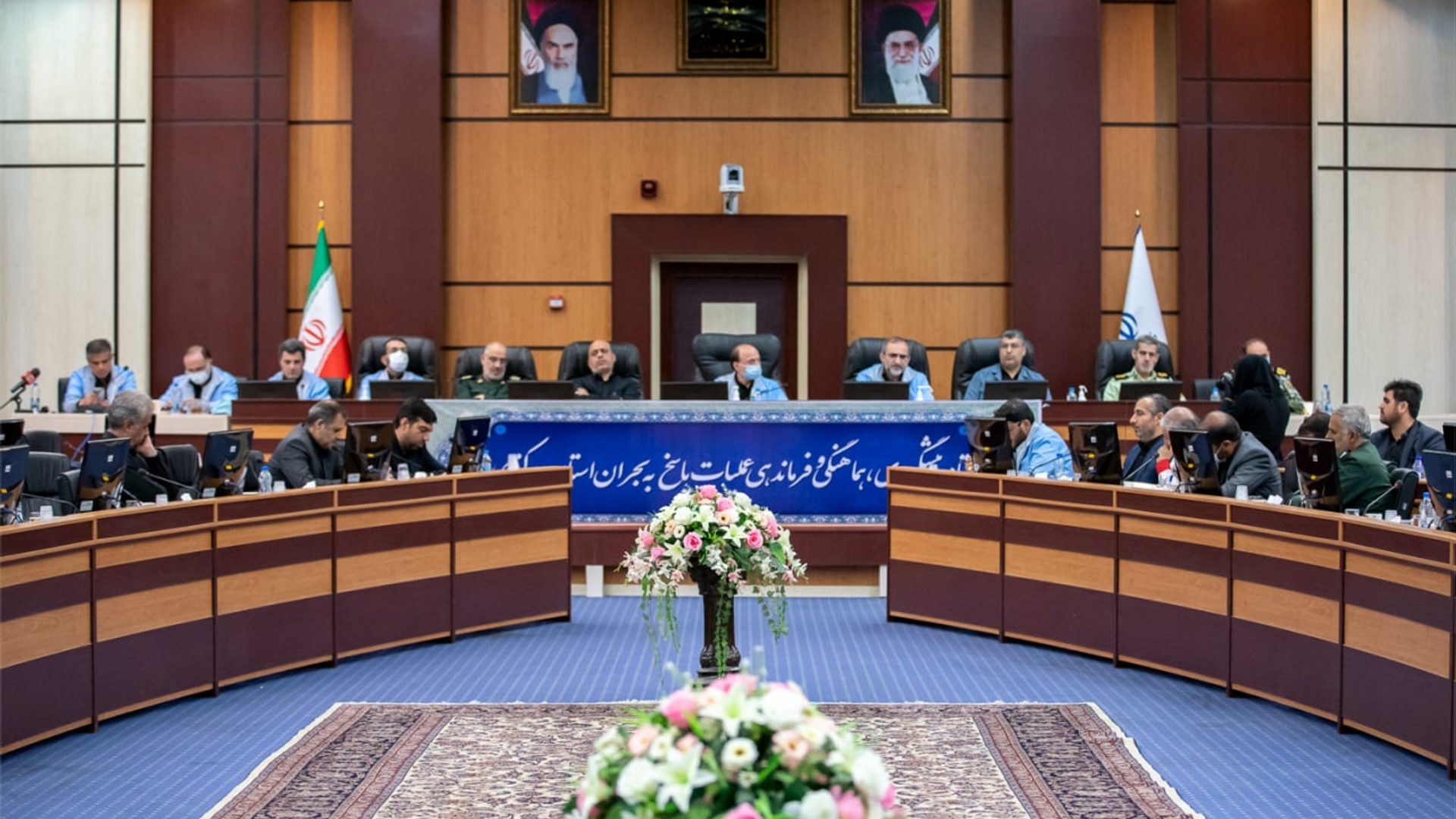 بازدید میدانی از روستاهای سیل زده و برگزاری جلسه ستاد پیشگیری ،هماهنگی و فرماندهی عملیات پاسخ بحران استان مرکزی