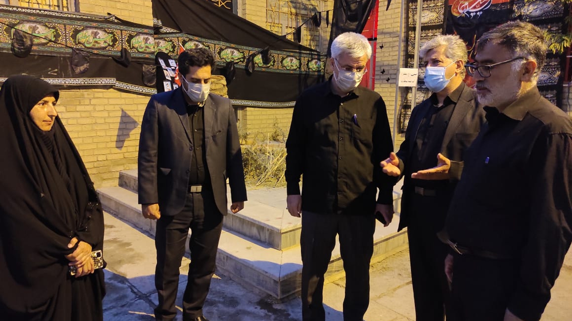 فرماندار از نمایشگاه "روایت نینوا " در روستای میشیجان علیا بازدید کرد