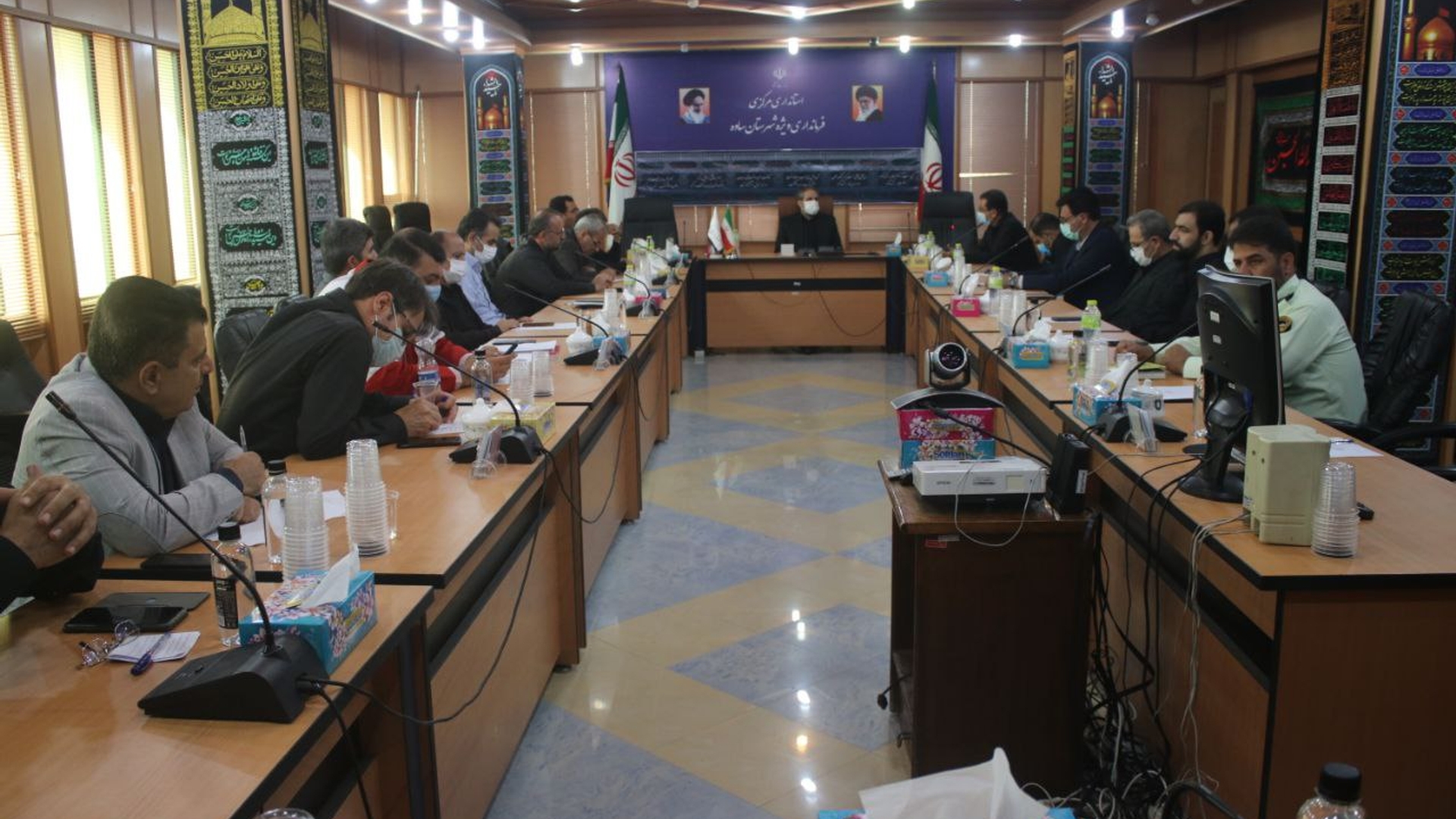 جلسه  توانمند سازی محله های کم برخوردار