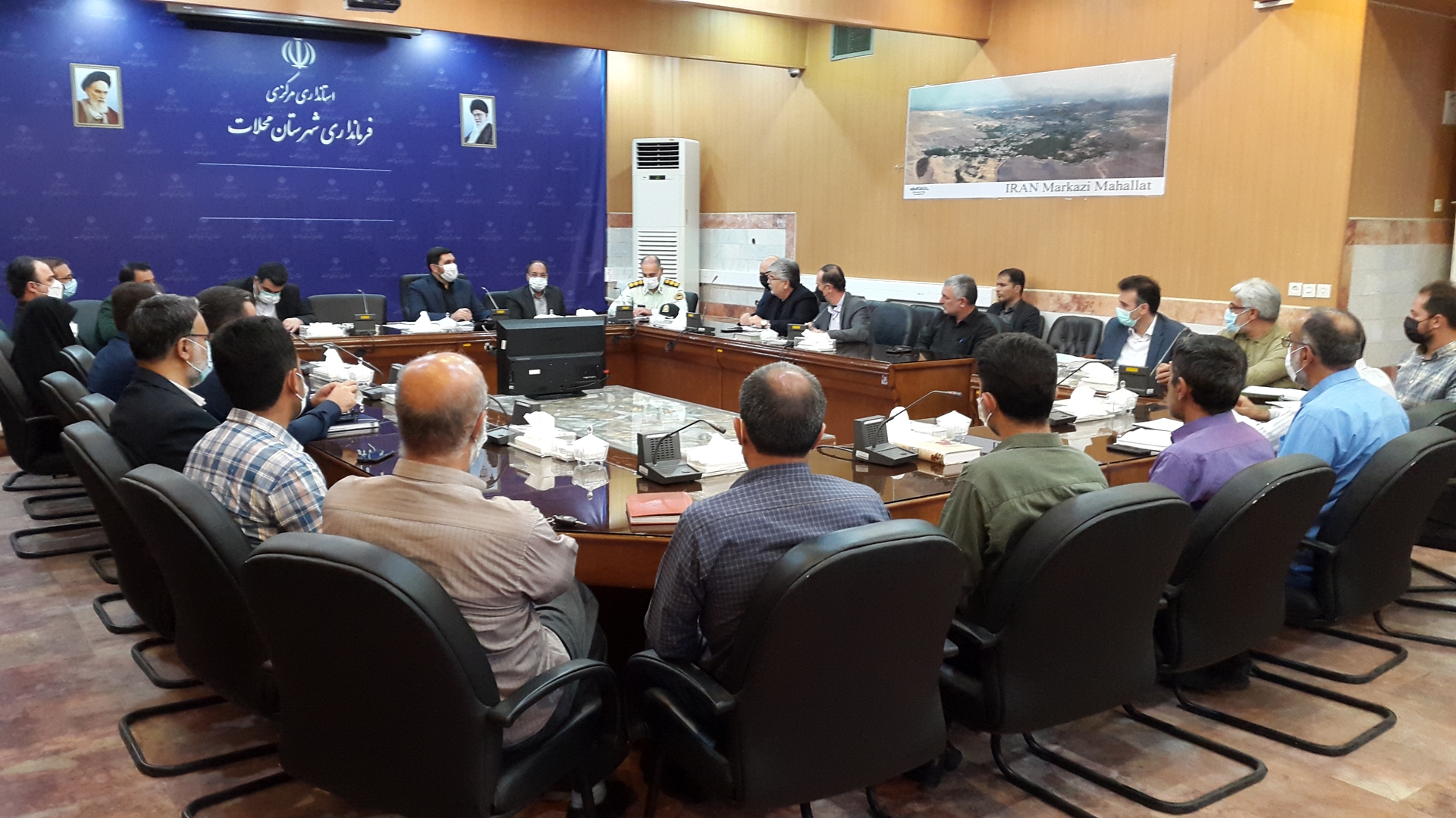جلسه مشترک  ستاد پیشگیری،  هماهنگي و فرماندهی عملیات پاسخ به بحران و شورای پدافند غیرعامل شهرستان محلات