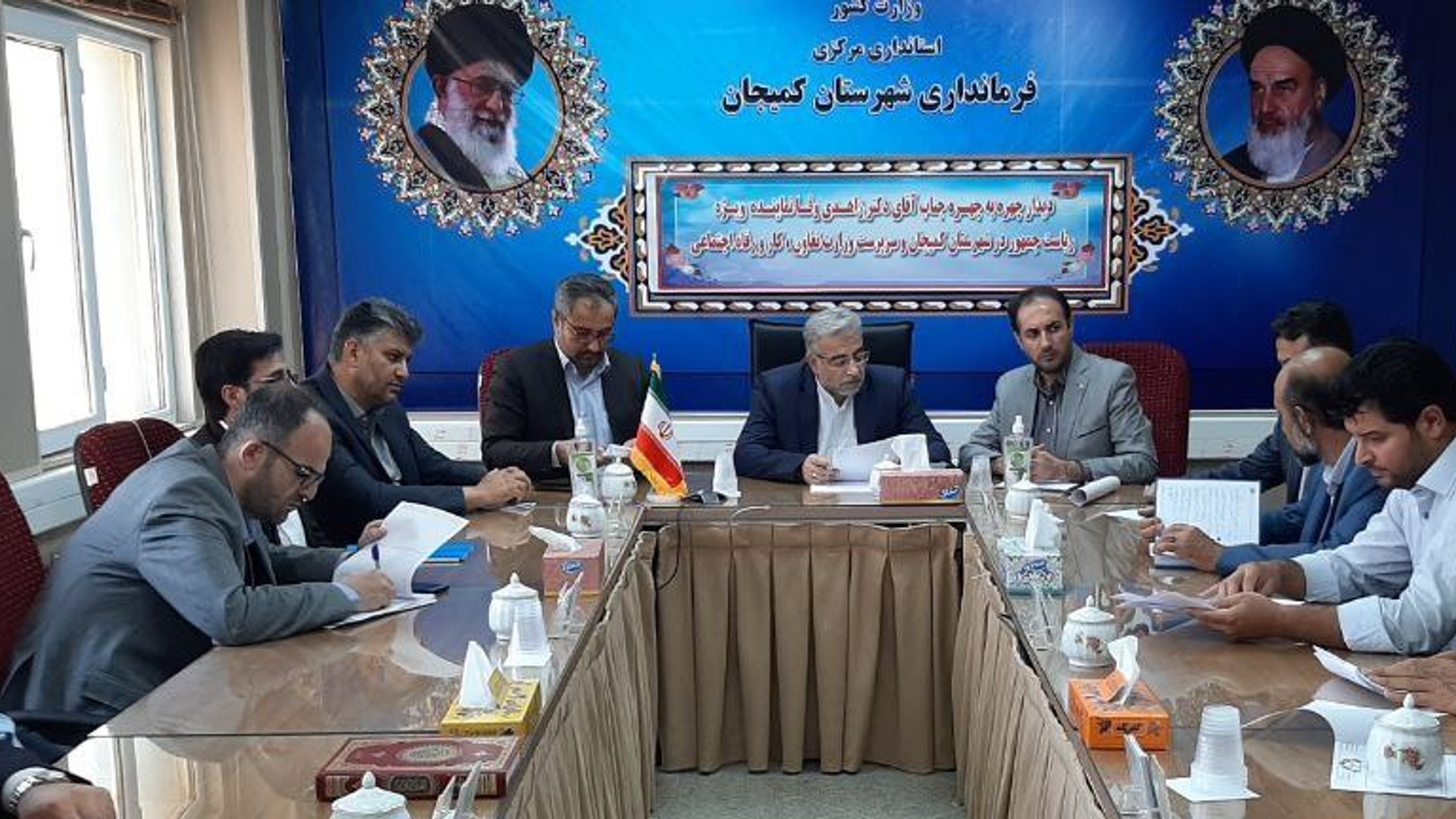 دیدار چهره به چهره نماینده تام الاختیار رییس جمهور با مردم شریف شهرستان کمیجان*