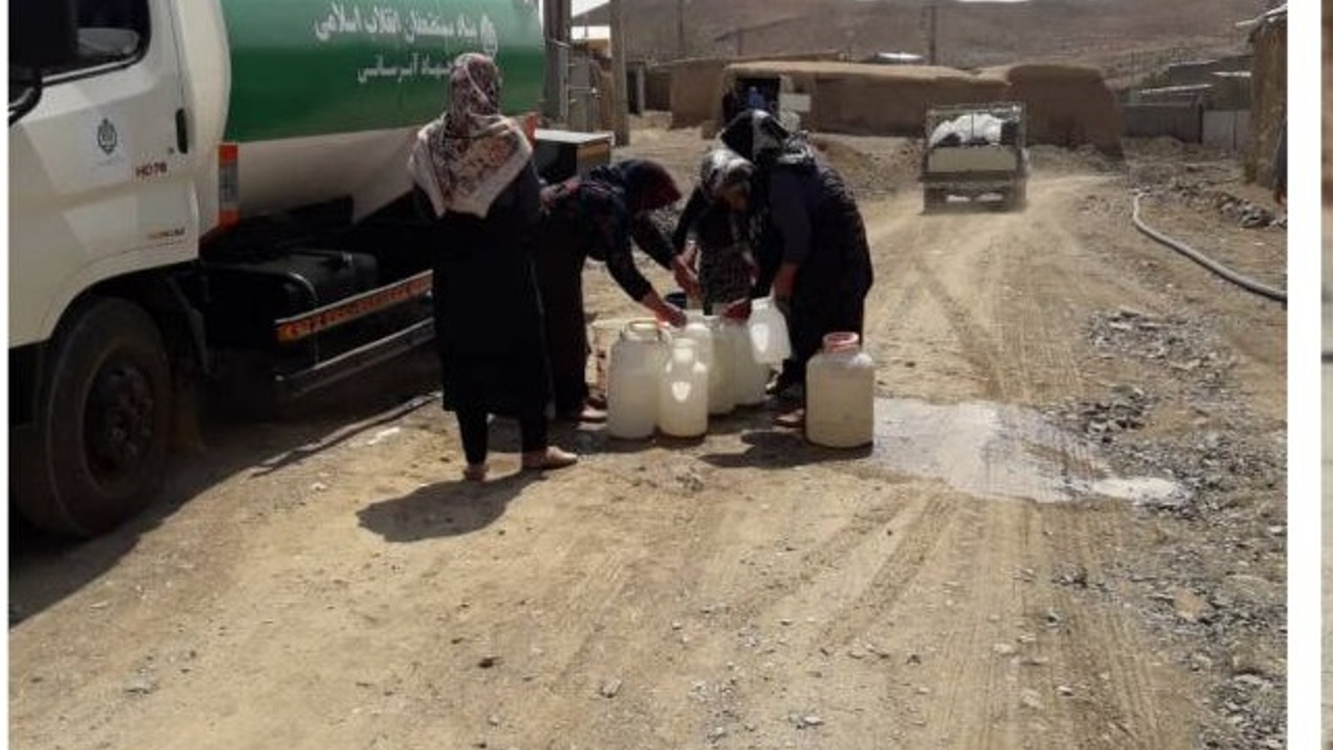 آبرسانی به روستاهای دارای تنش آبی شهرستان کمیجان با تانکر اهدایی بنیاد مستضعفان