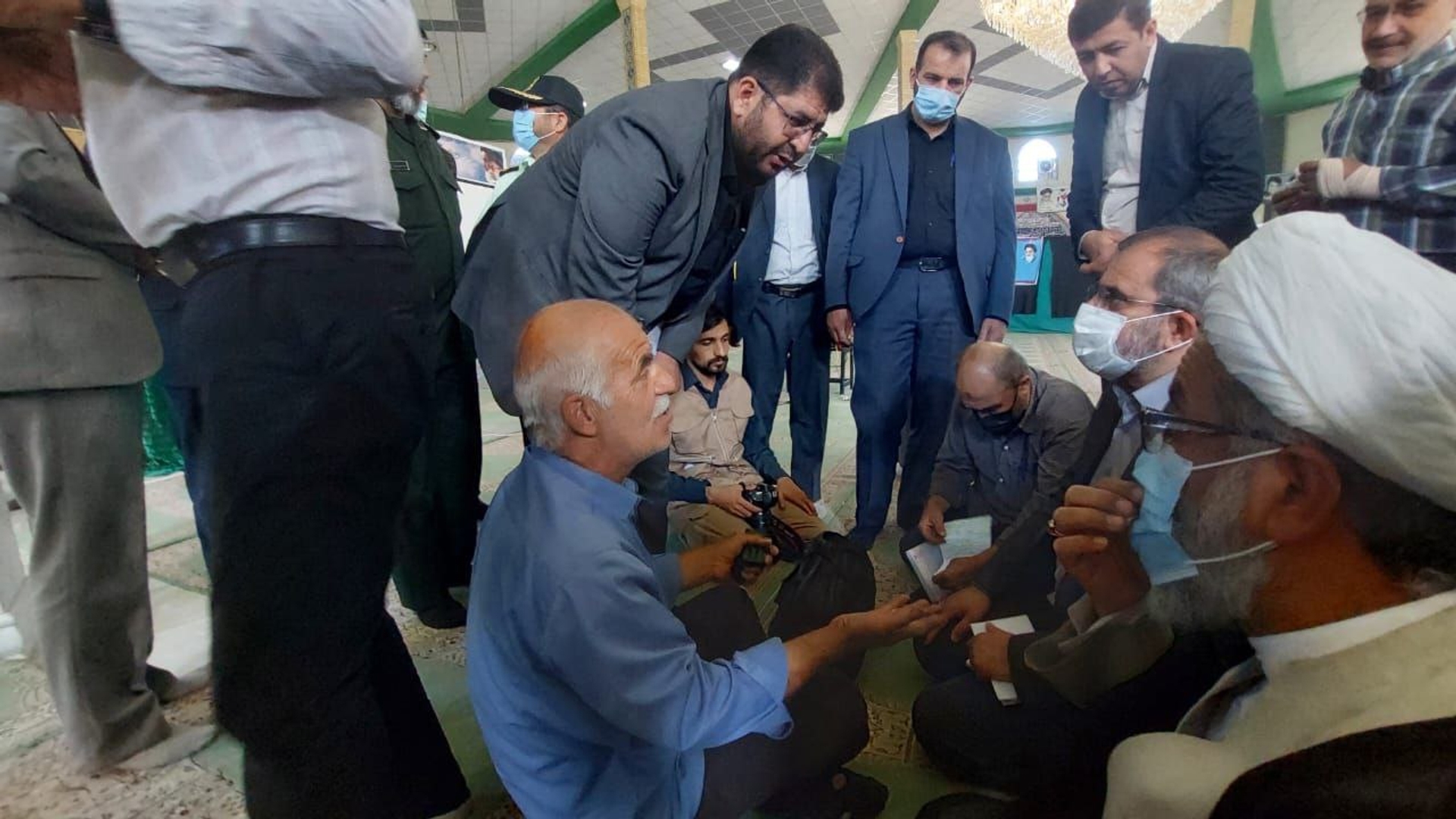 برگزاری مراسم بزرگداشت شهدای کارمندشهرستان تفرش با حضور مخلص الائمه استاندار مرکزی در مصلی ولایت