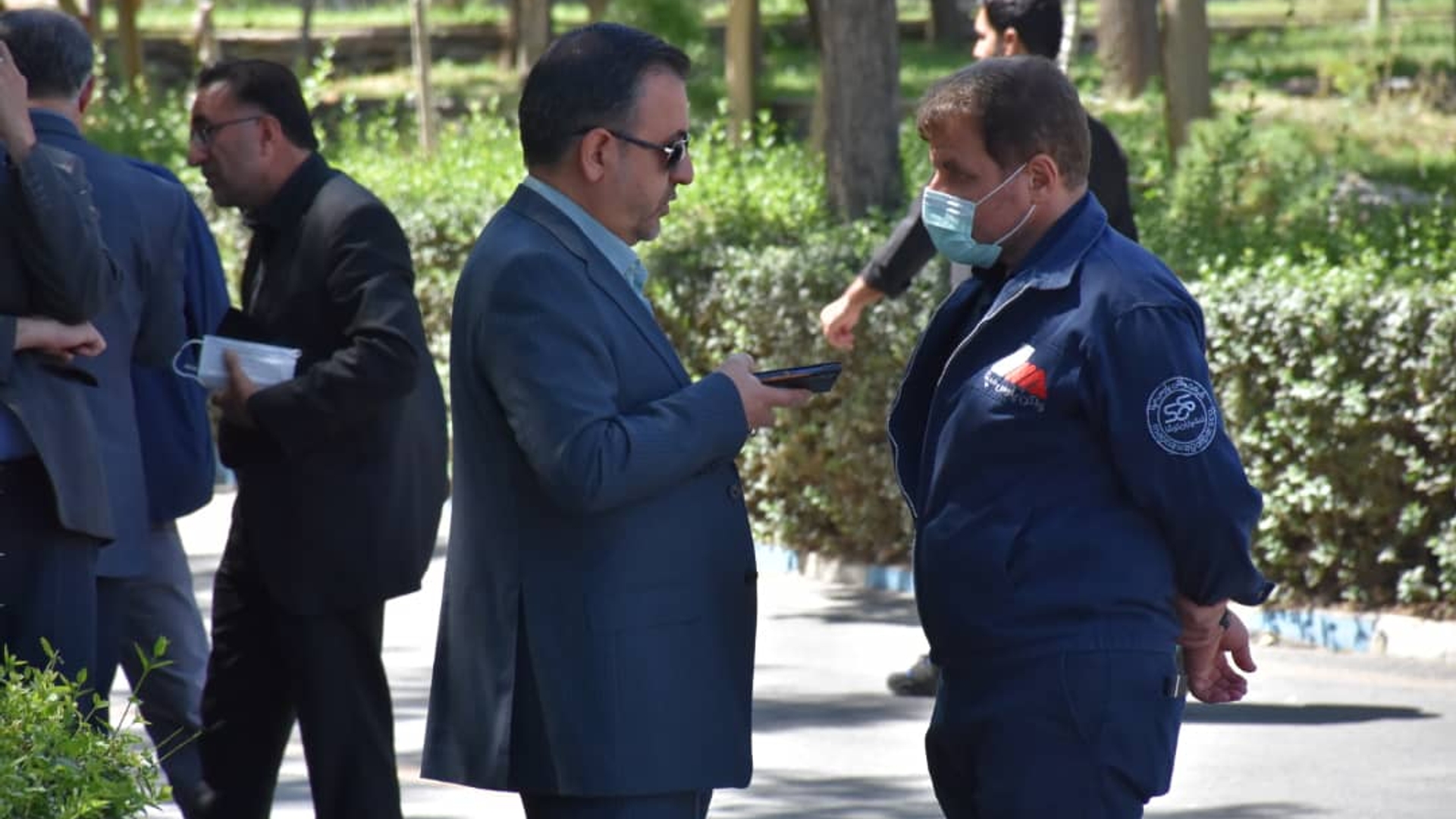 همزمان با هفته دولت و با حضور استاندار مرکزی، معاون هماهنگی امور اقتصادی و توسعه منطقه ای  و جمعی از مدیران ۱۰۰ واگن واگن‌پارس به ناوگان ریلی کشور تحویل شد

دوشنبه ۷ شهریور ۱۴۰۱