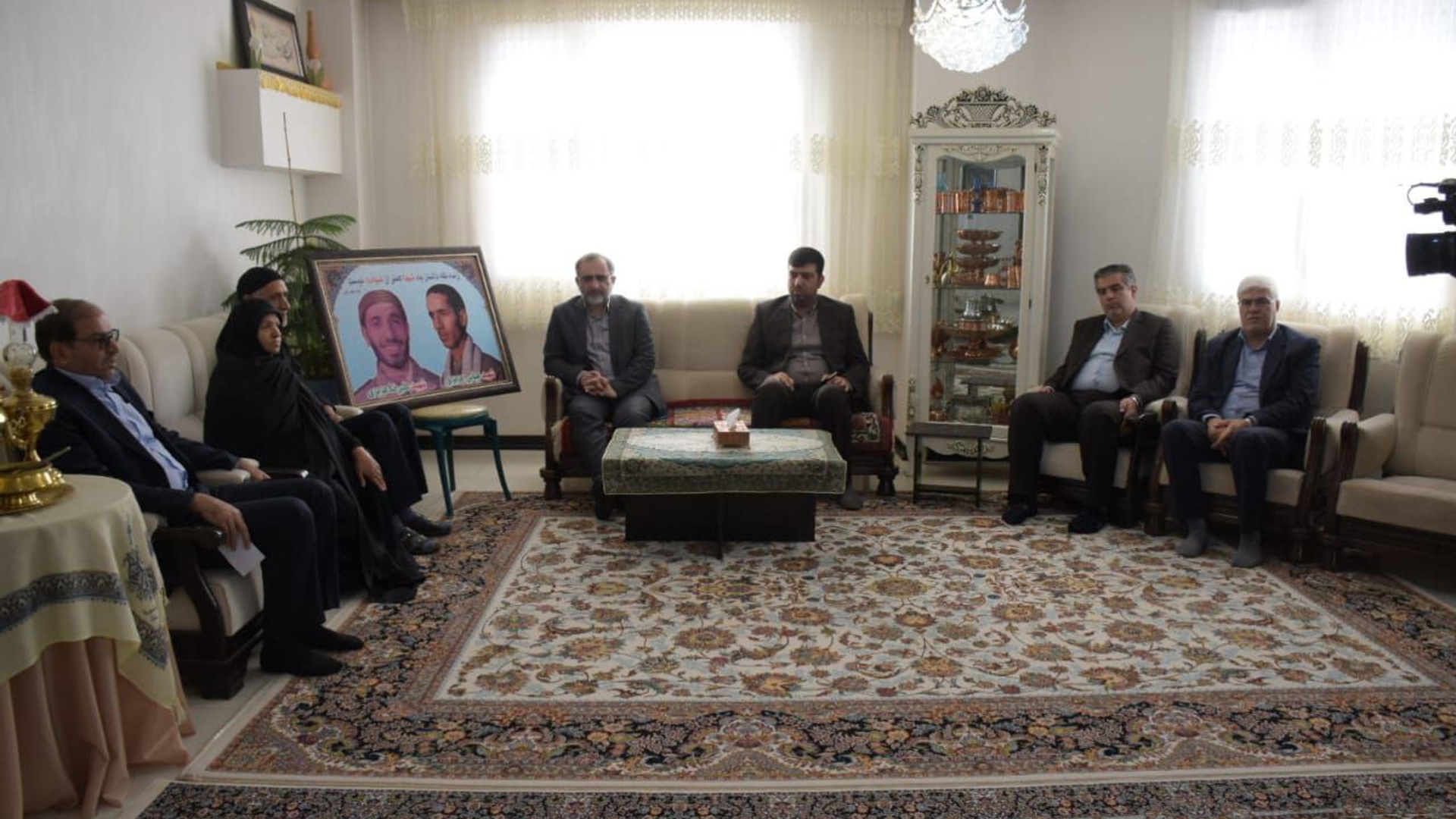 دیدار با خانواده شهید عزیزی در اراک