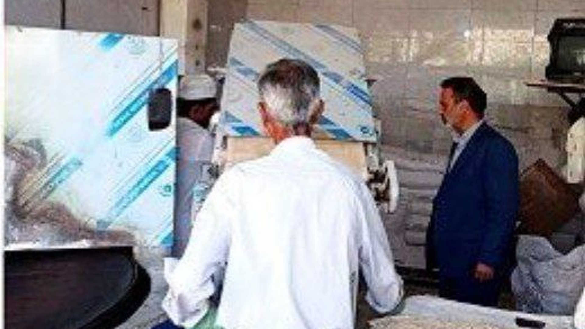 بازدید از نانوایی های سطح شهر مامونیه