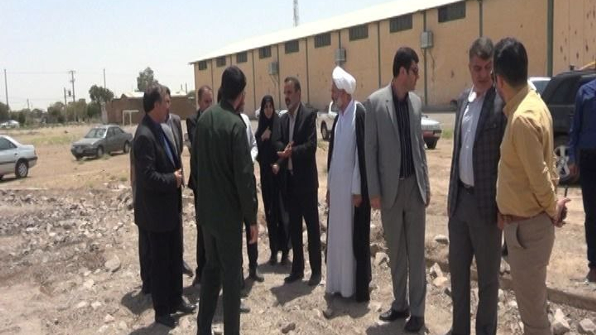 بازدید  از زمین اختصاصی چمن شهر پرندک