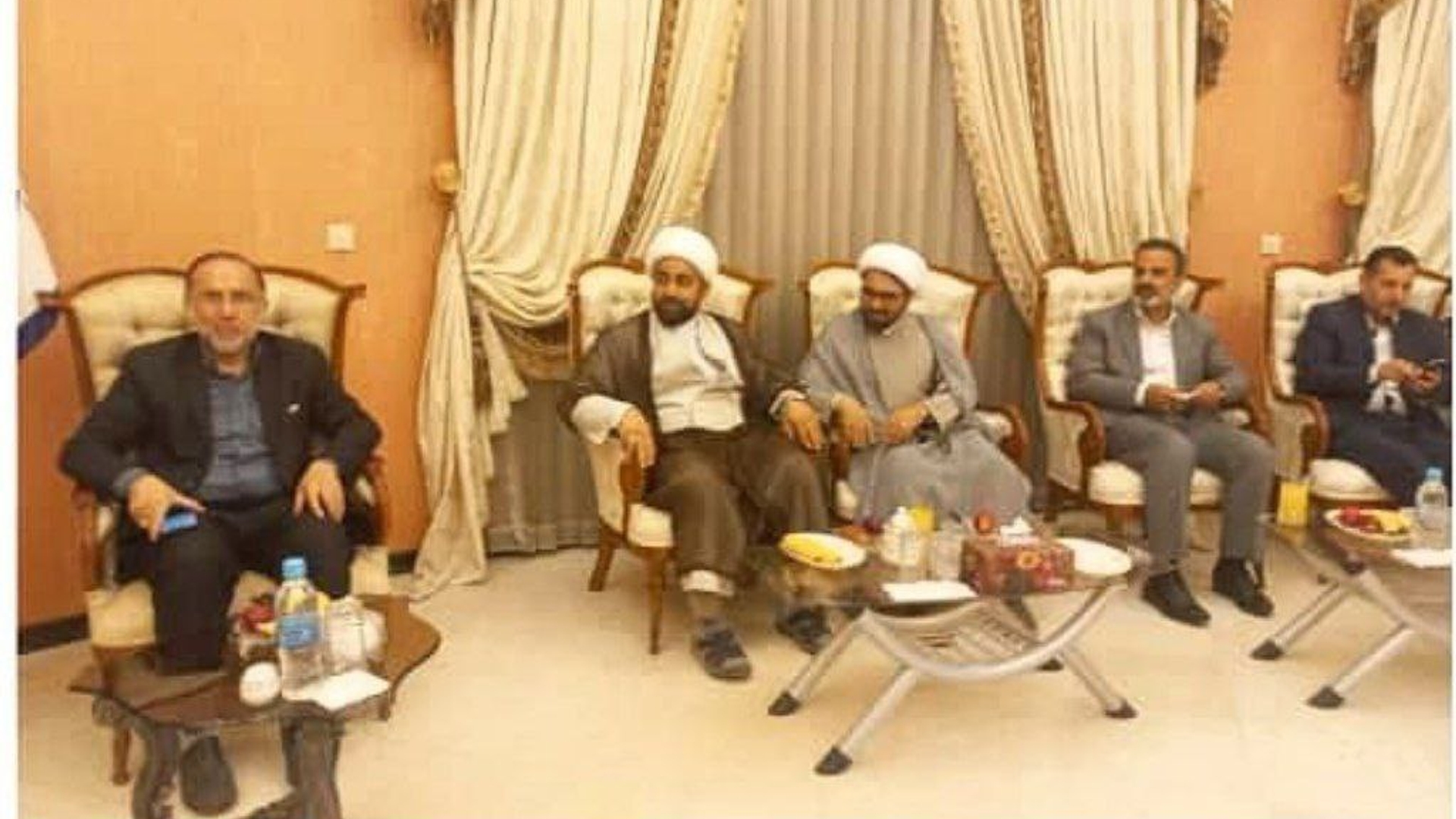 دیدار حجت الاسلام و المسلمین دولابی مشاور محترم  رییس جمهور در امور روحانیت و حوزه با جناب آقای دکتر مخلص الائمه استاندار محترم مرکزی