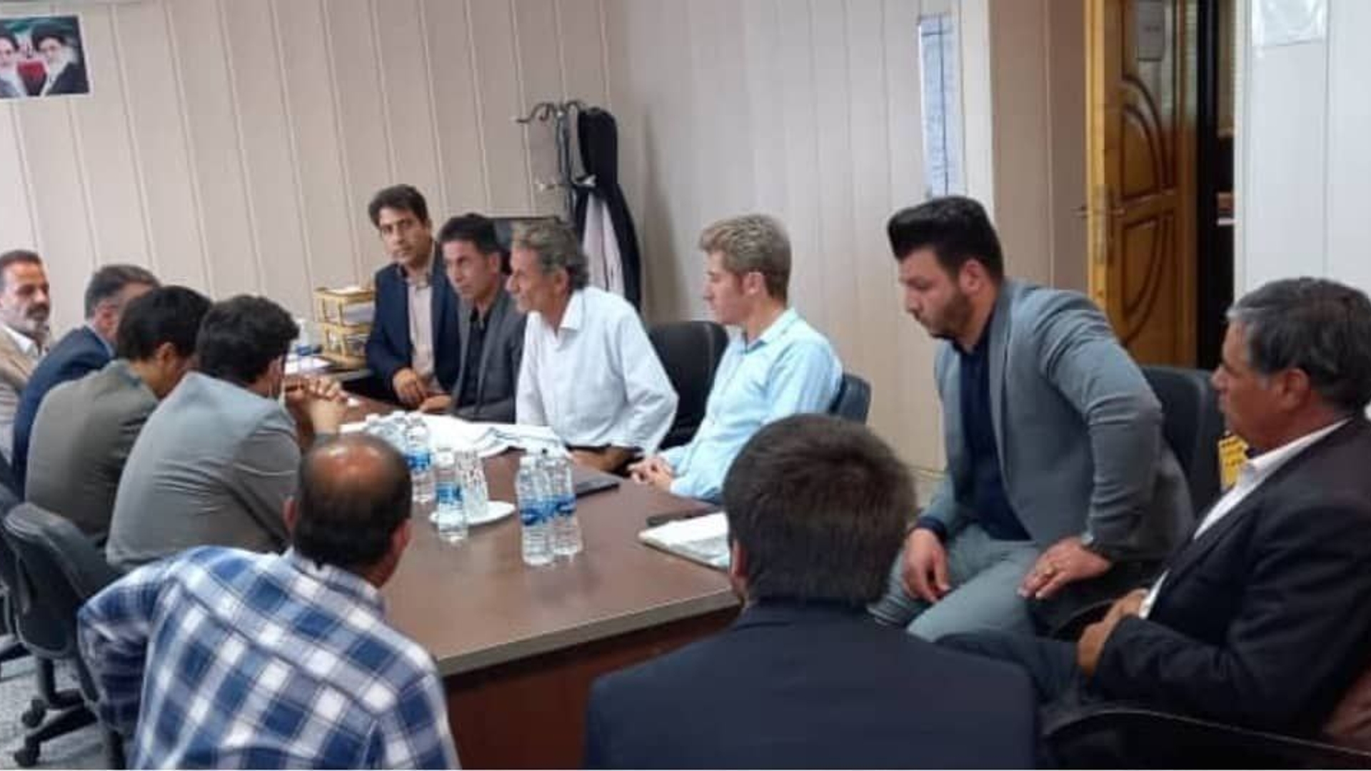 نشست  با شهردار محترم و اعضای شورای اسلامی محترم شهر خشکرود