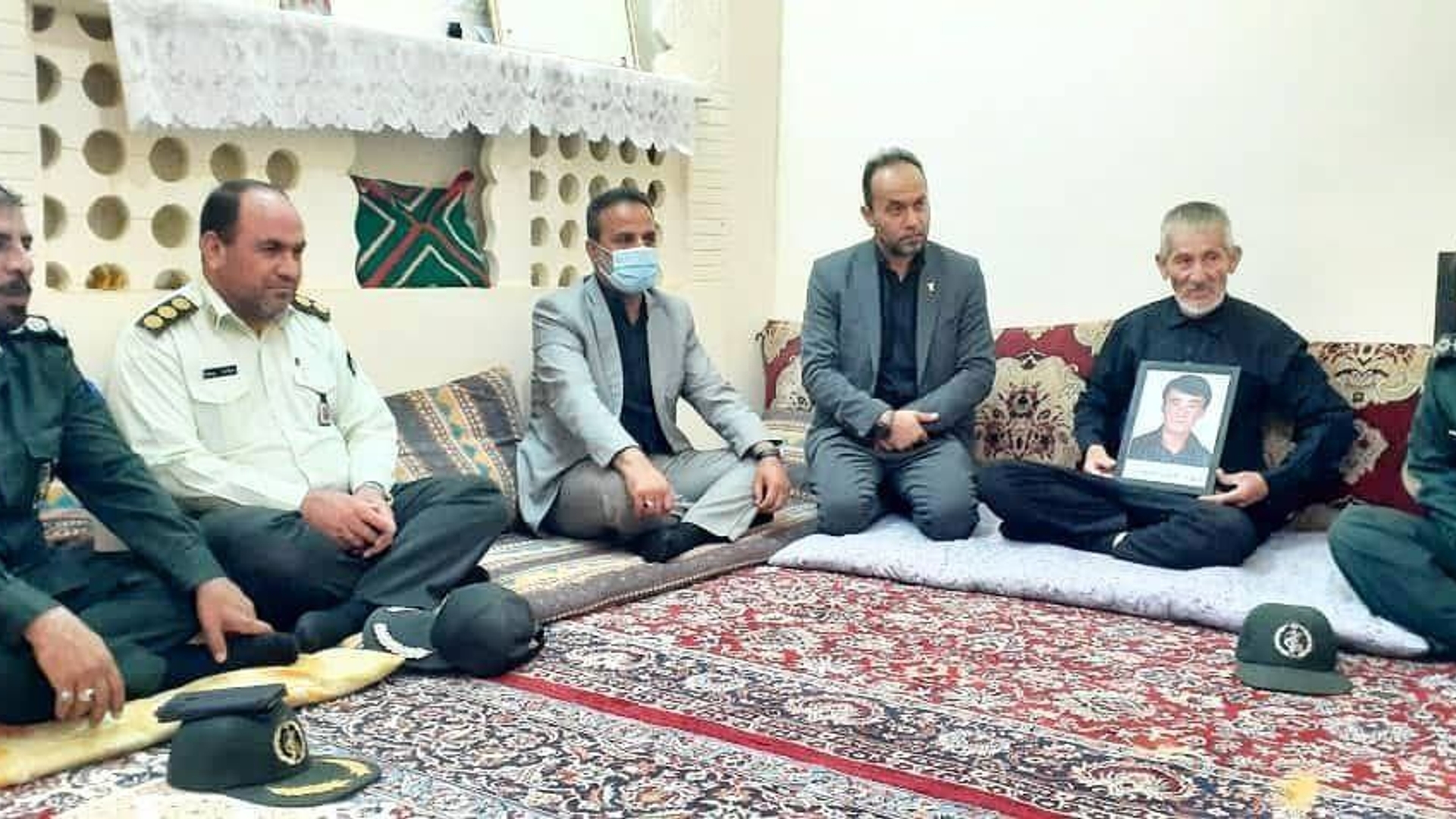 دیدار  با خانواده شهید مدافع حرم کاظم محمدی