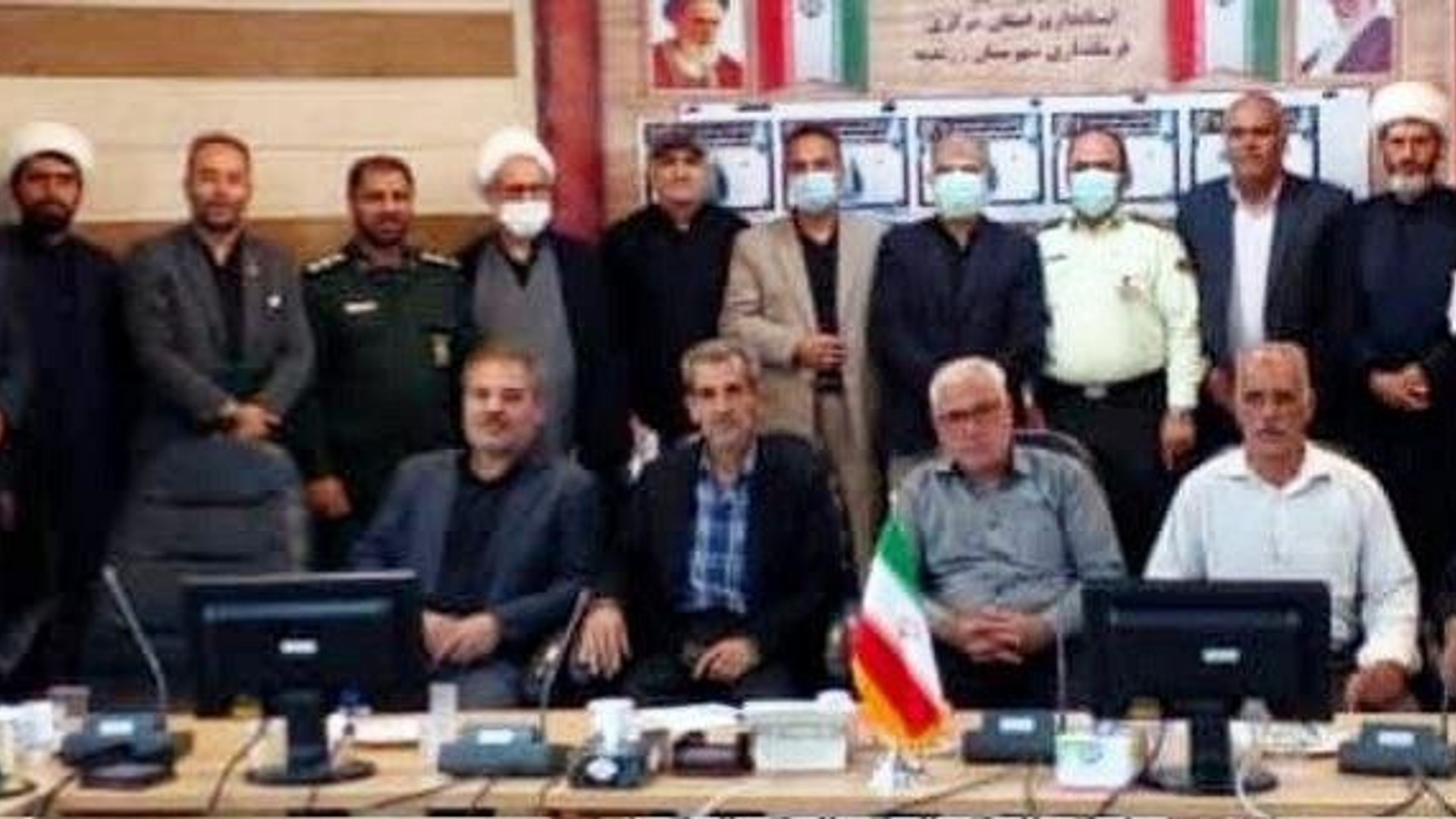 نشست صمیمی جمعی از آزادگان سرافراز شهرستان زرندیه به مناسبت ۲۶ مرداد ماه سالروز ورود آزادگان سرافراز به میهن اسلامی