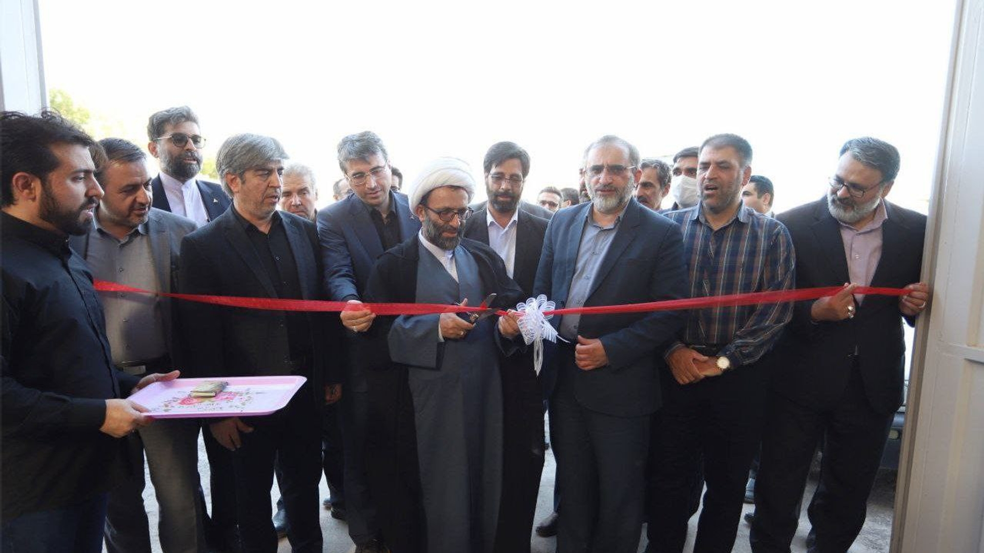 همزمان با هفته دولت، کارخانه تریکو گلزار در ارقده محلات به بهره‌برداری رسید