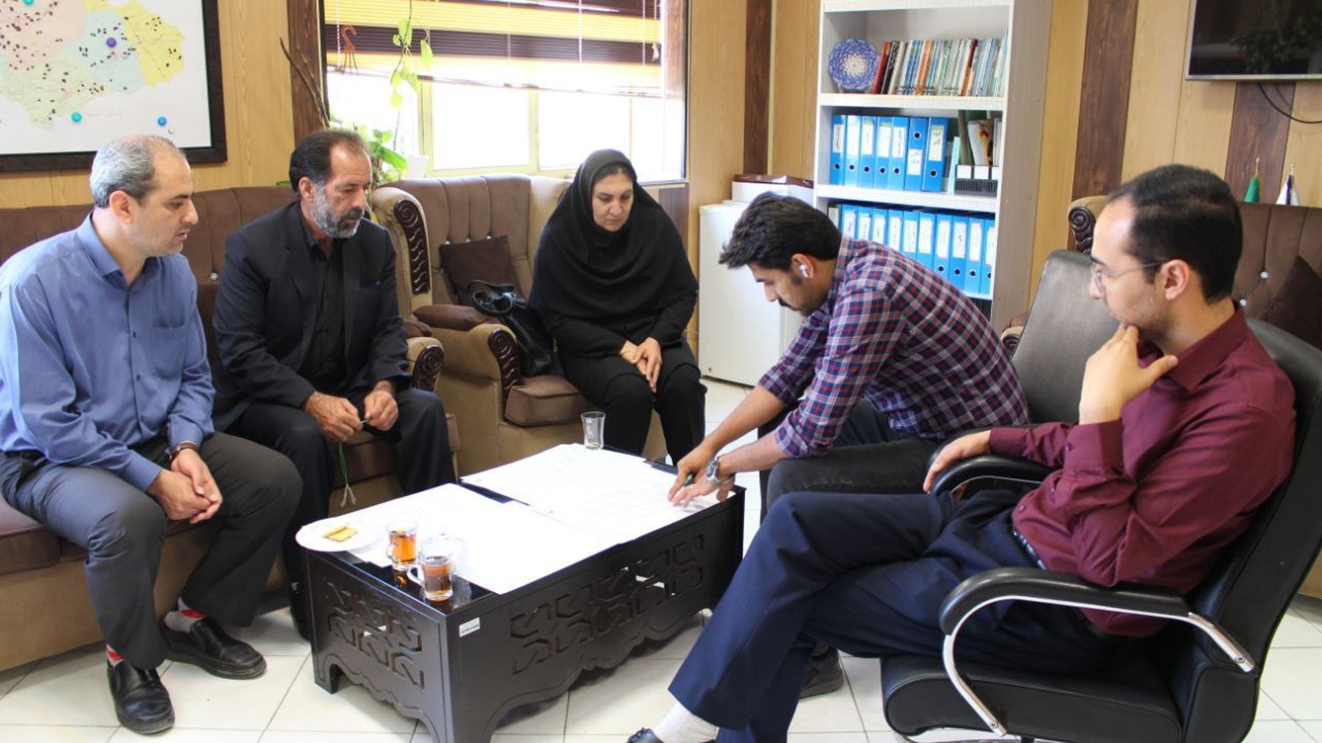 برگزاری جلسه بررسی طرح گردشگری روستای هزاوه