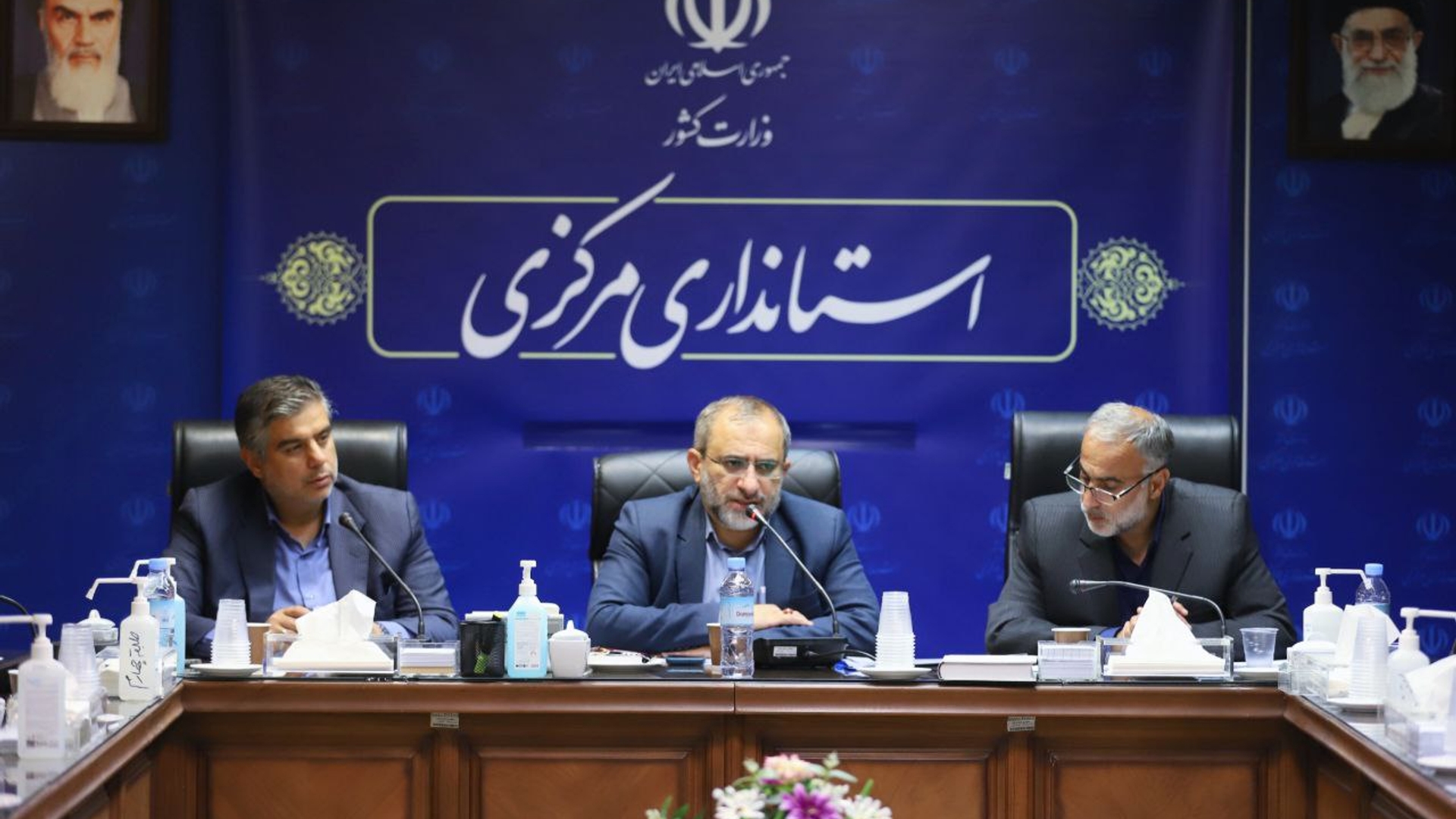 دیدار نمایندگان شوراهای اسلامی استان و شهرستان های استان مرکزی با مسئولین استان