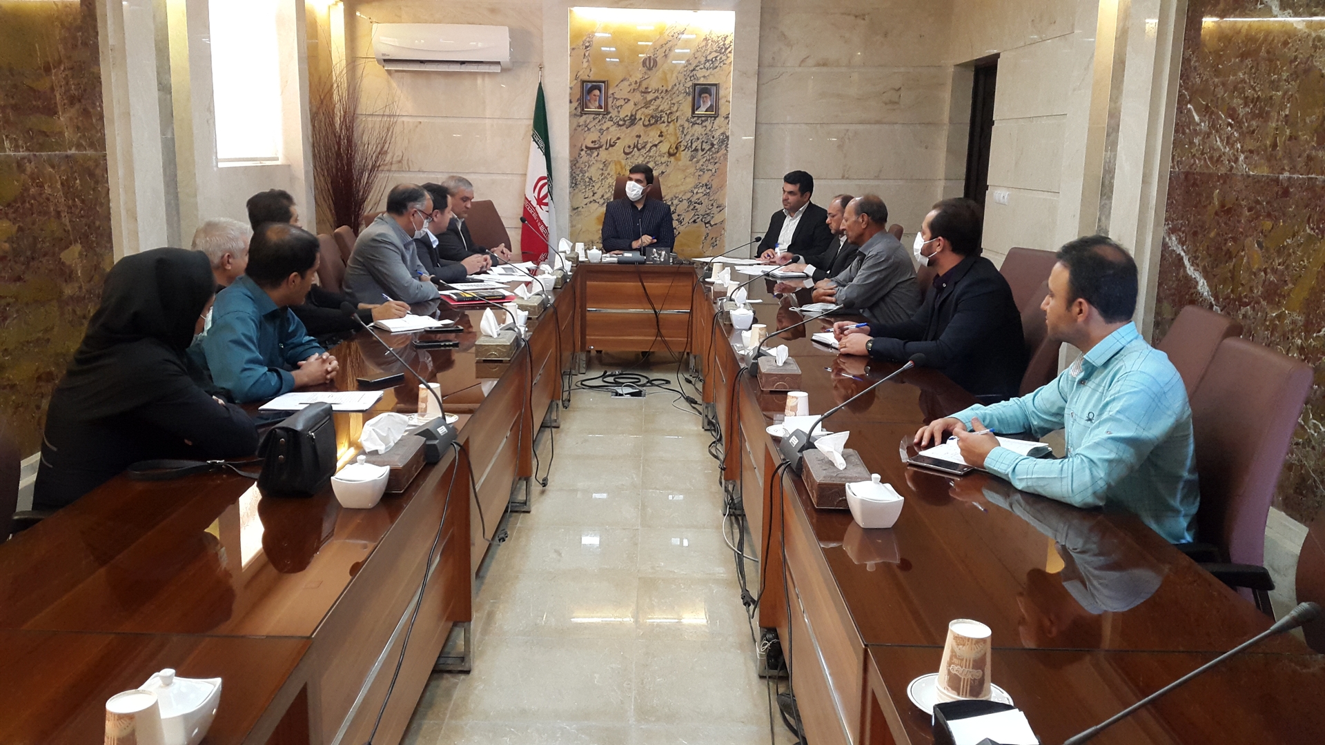 جلسه بررسی مشکلات مرتبط با شورای مسکن